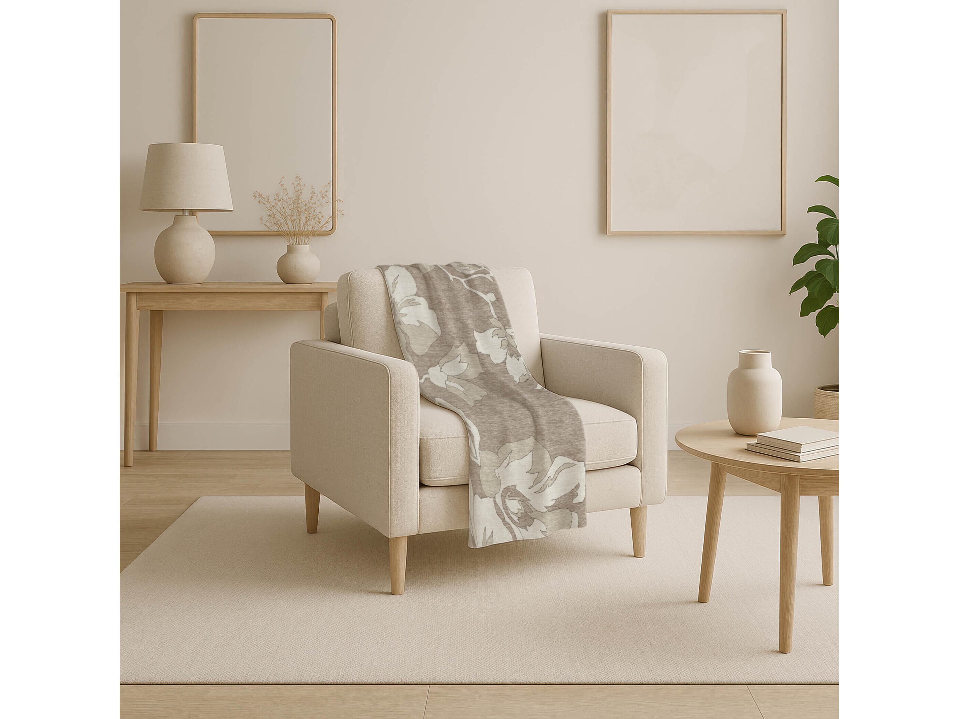 Dalyn Sherpa Brown Polyester Throw