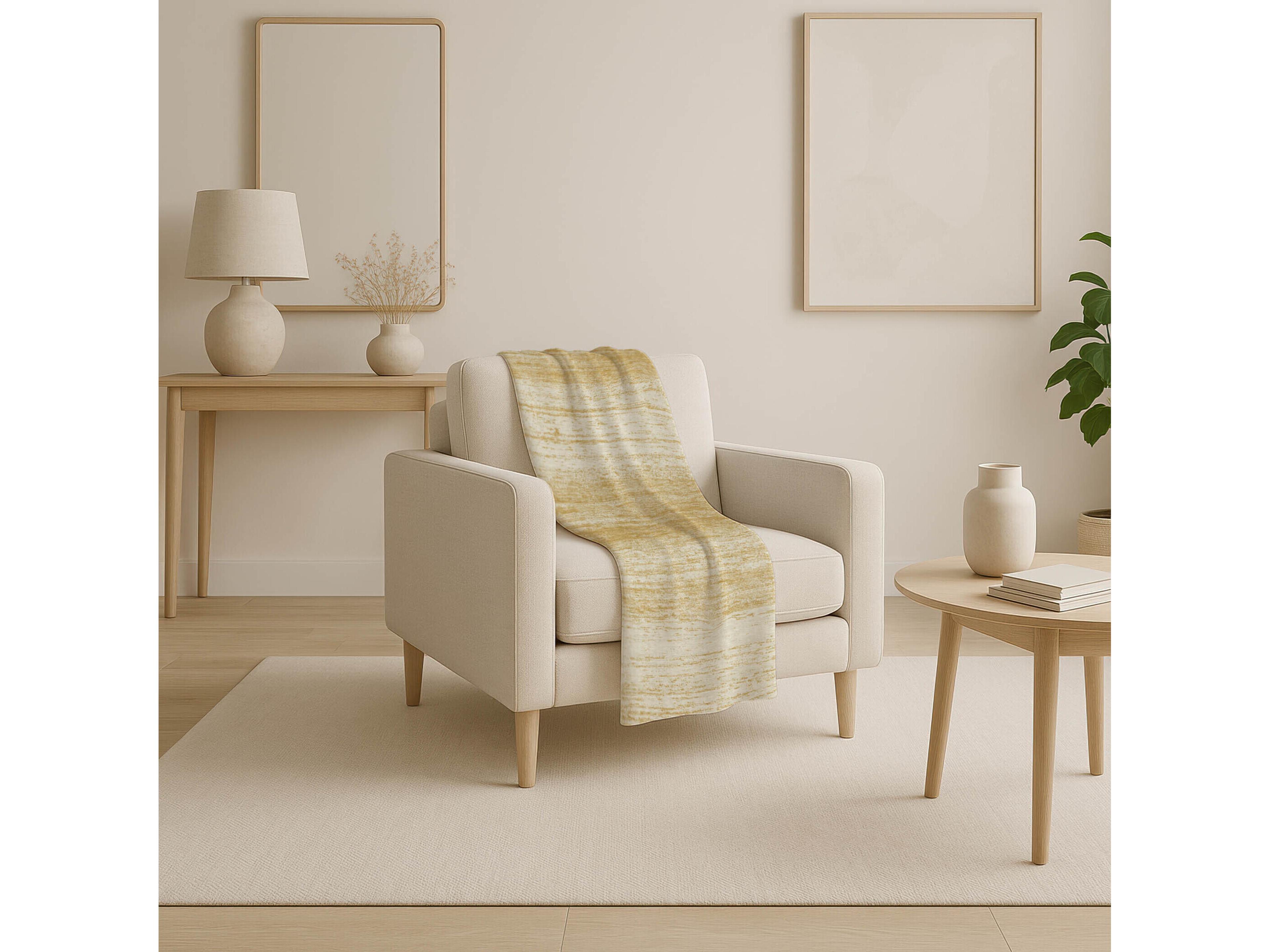 Dalyn Sherpa Gold Polyester Throw