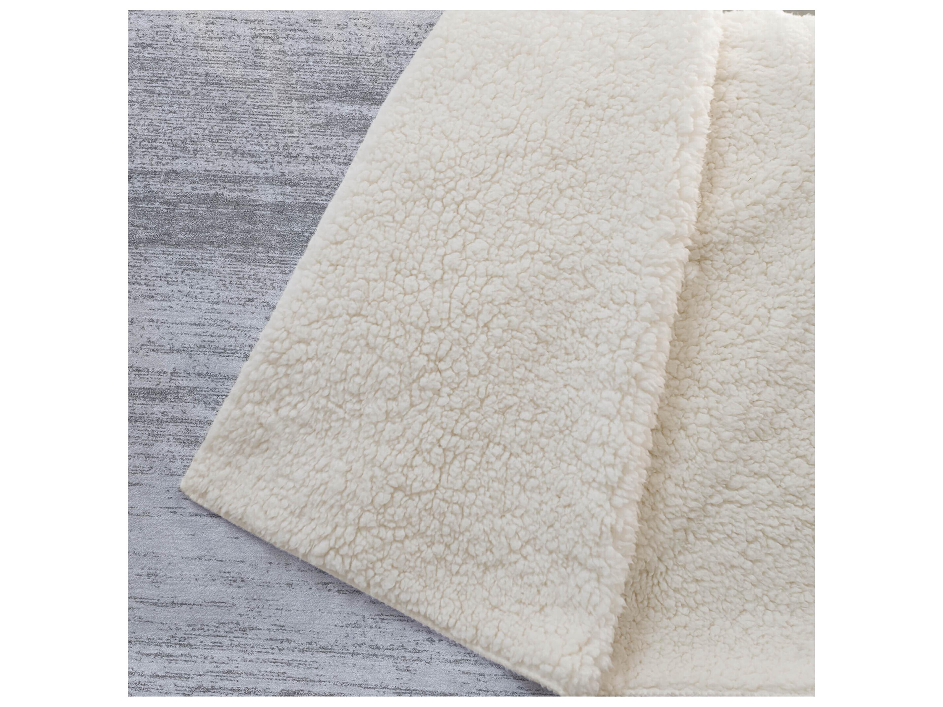 Dalyn Sherpa Gray Polyester Throw