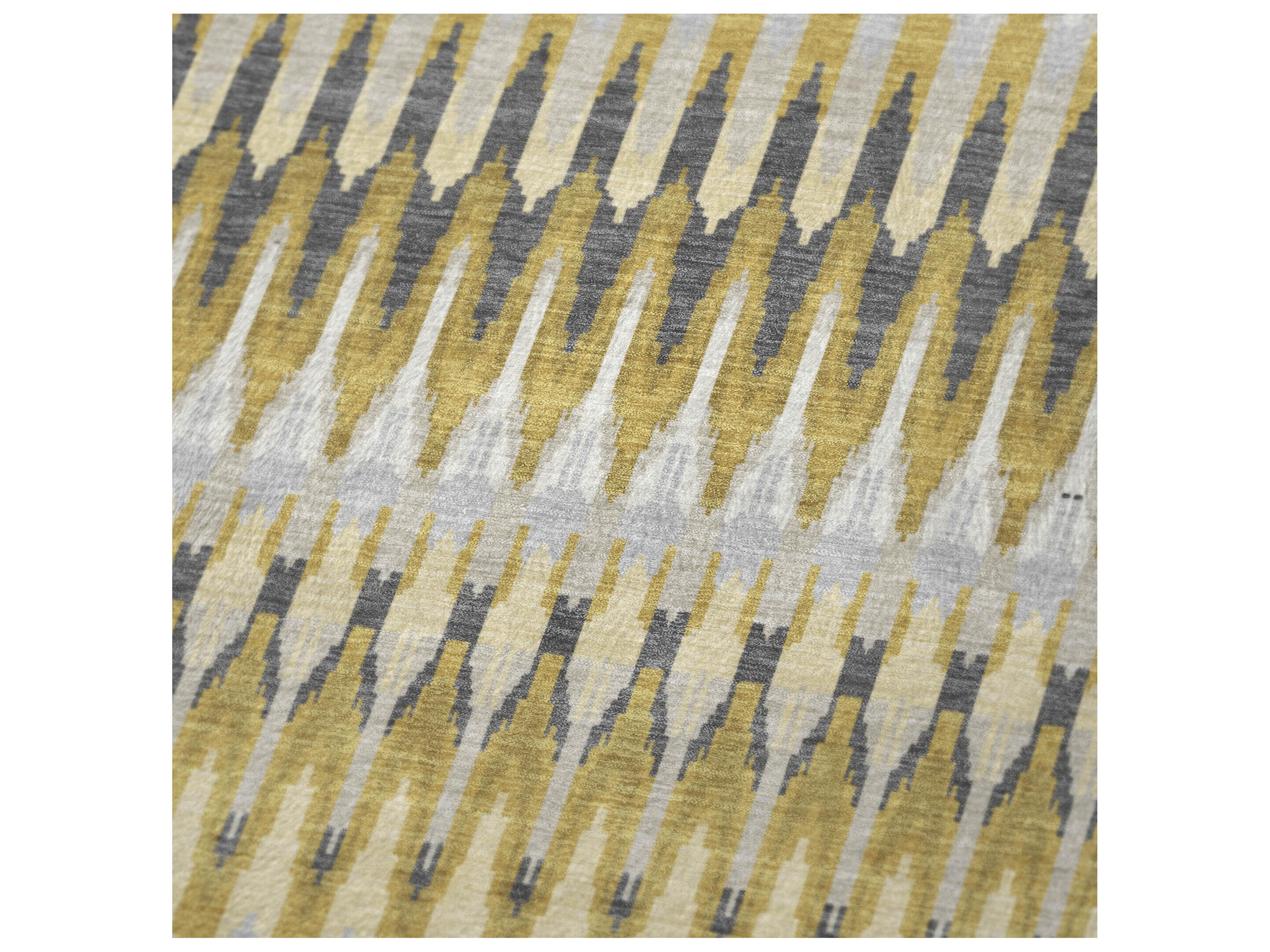 Dalyn Sherpa Gold Polyester Throw