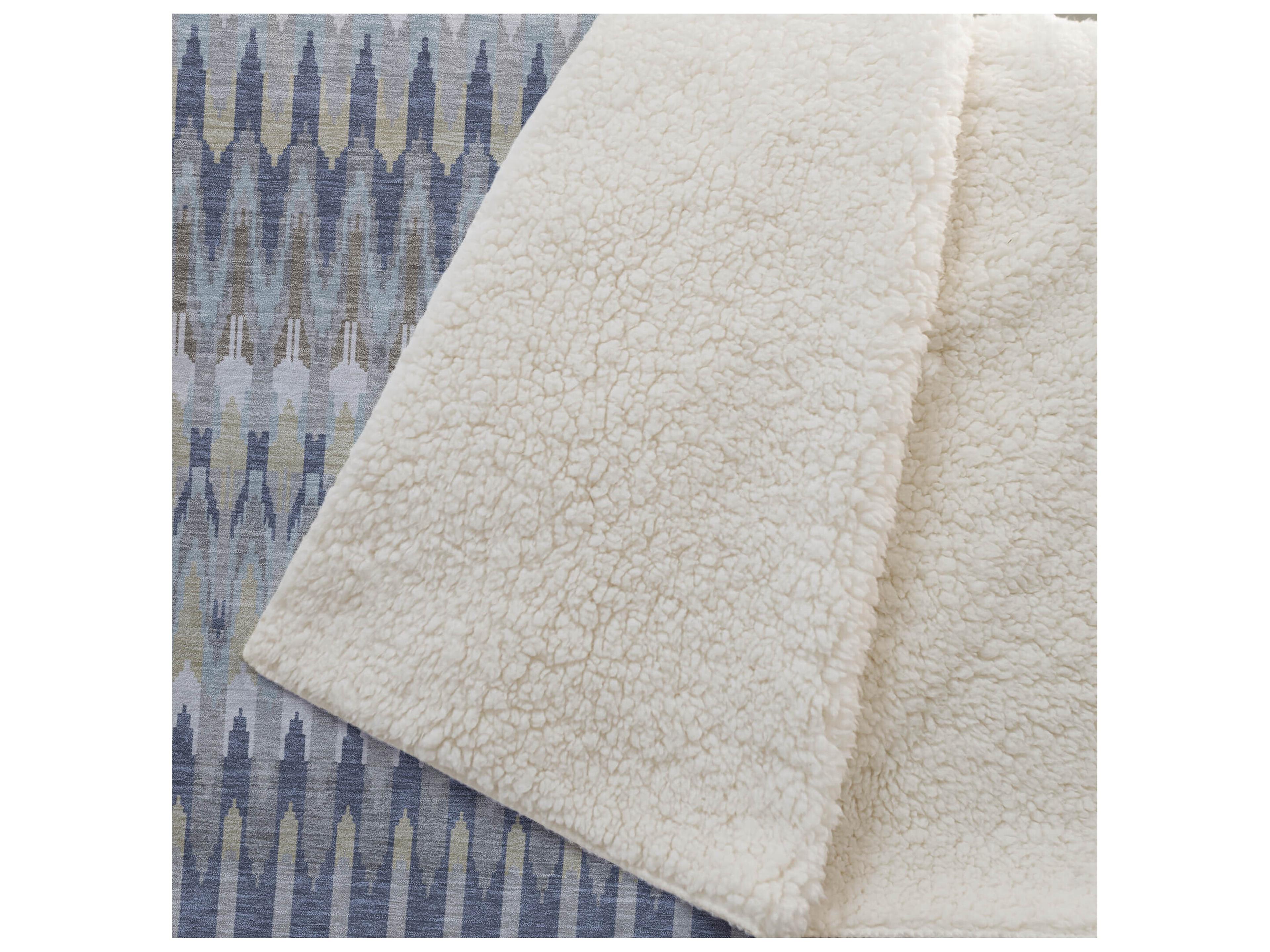 Dalyn Sherpa Brown Polyester Throw