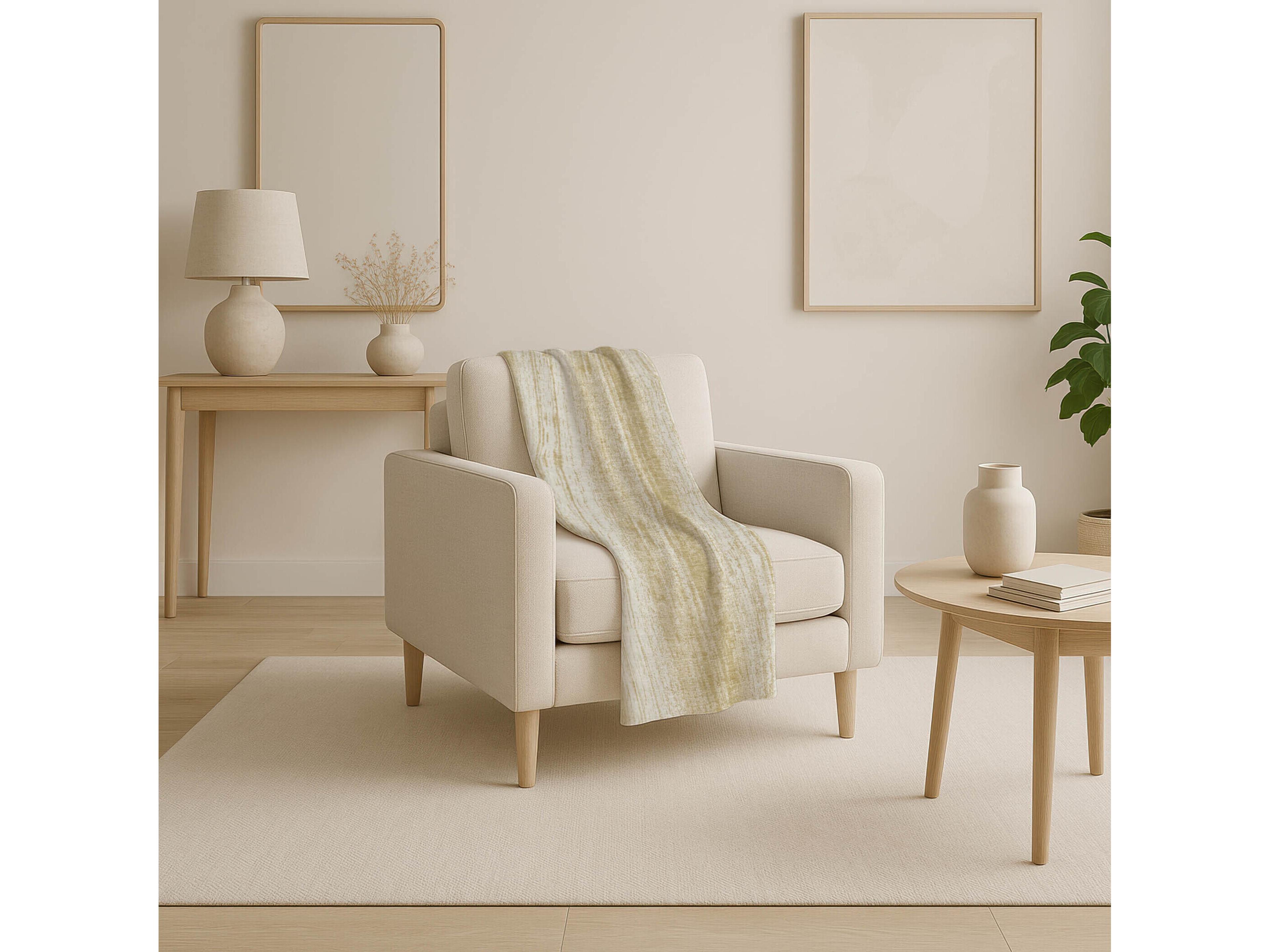 Dalyn Sherpa Gold Polyester Throw