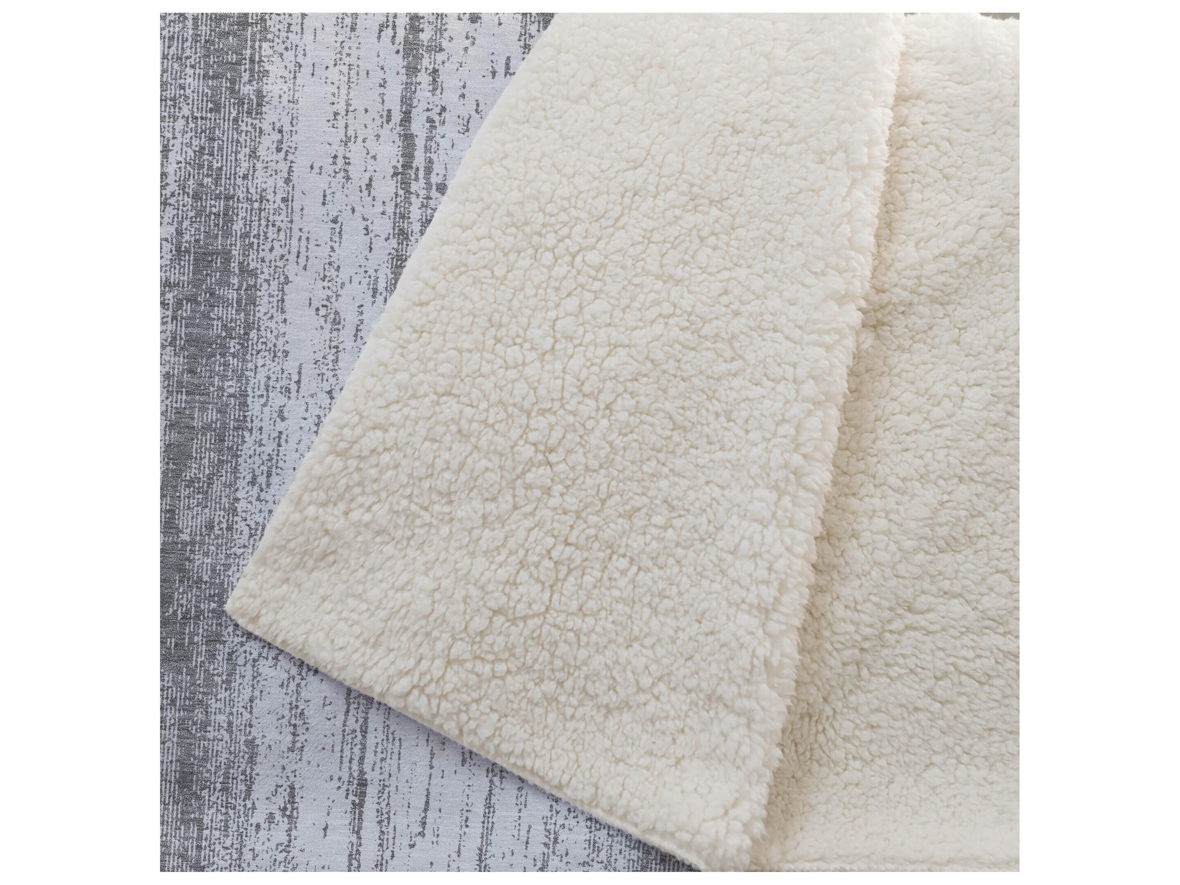 Dalyn Sherpa Gray Polyester Throw