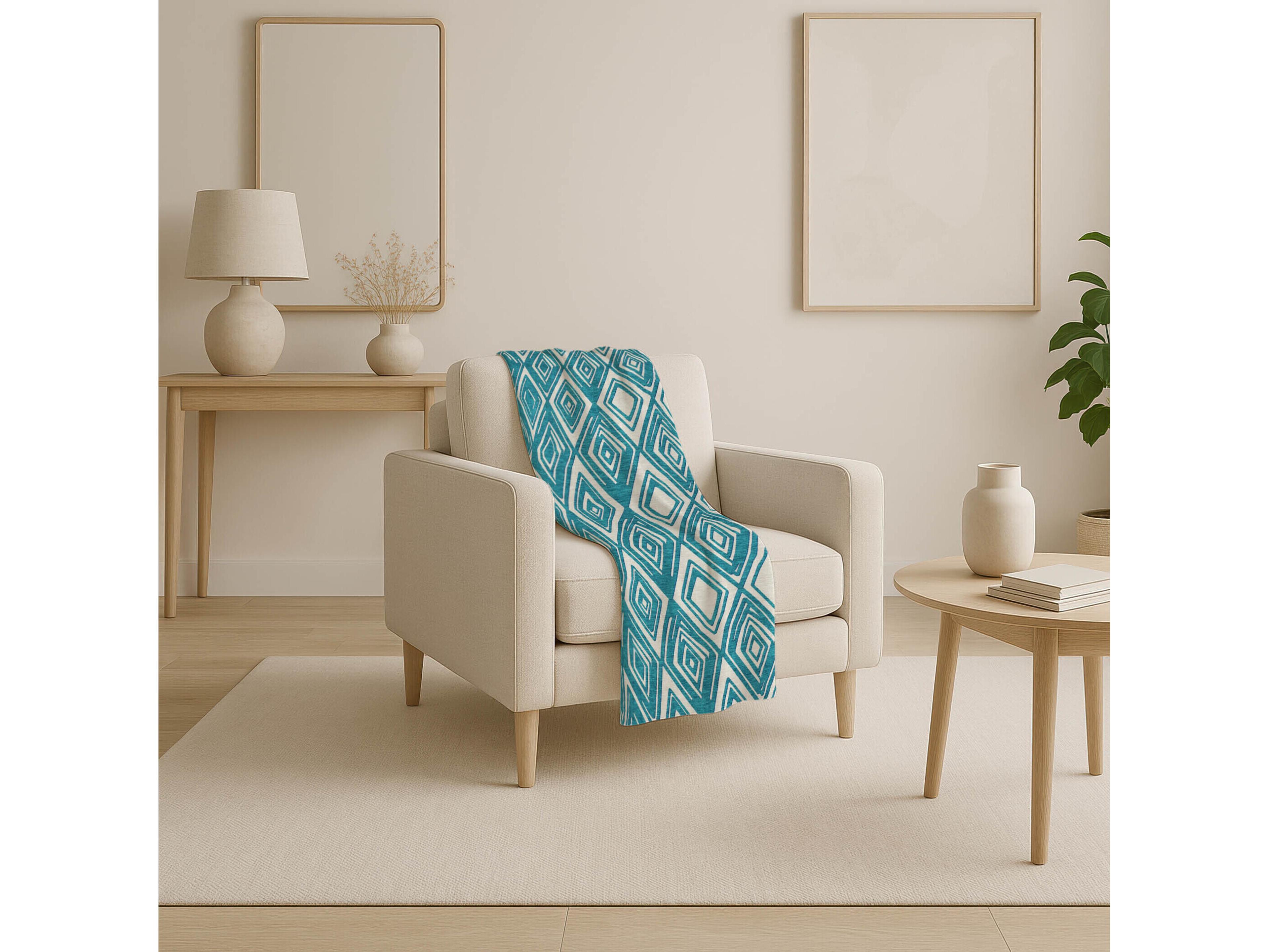 Dalyn Sherpa Teal Polyester Throw