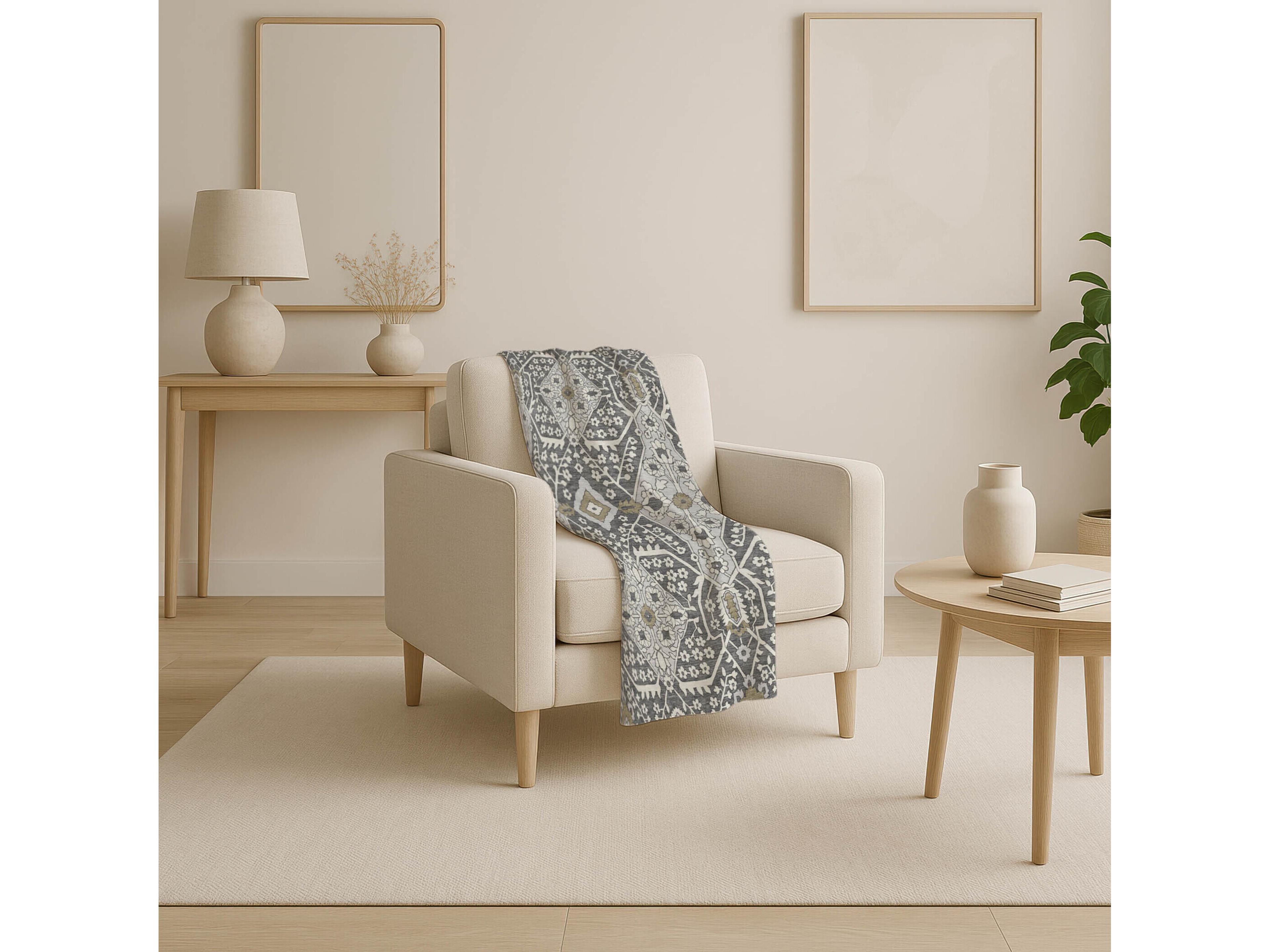 Dalyn Sherpa Gray Polyester Throw