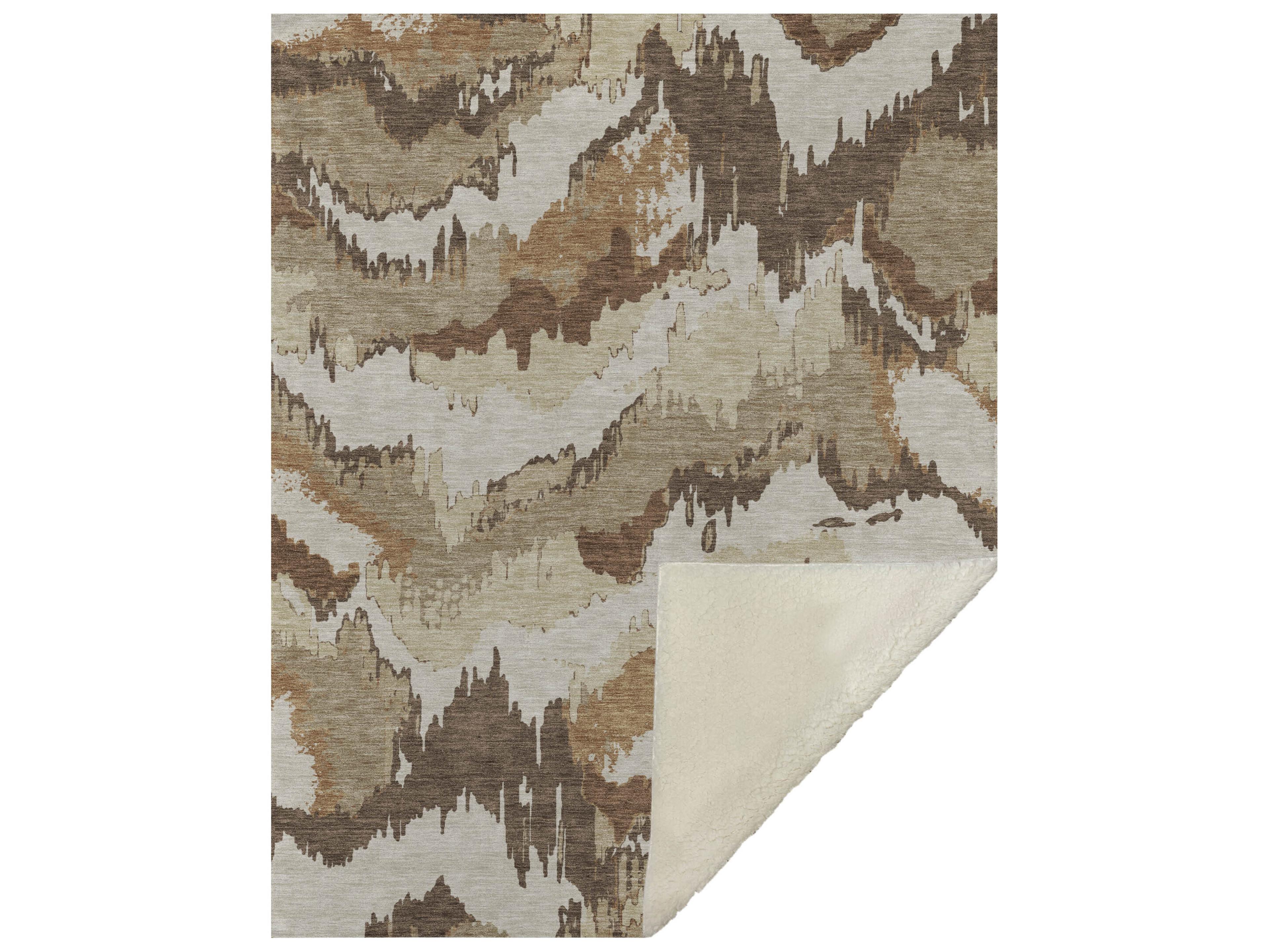 Dalyn Sherpa Brown Polyester Throw