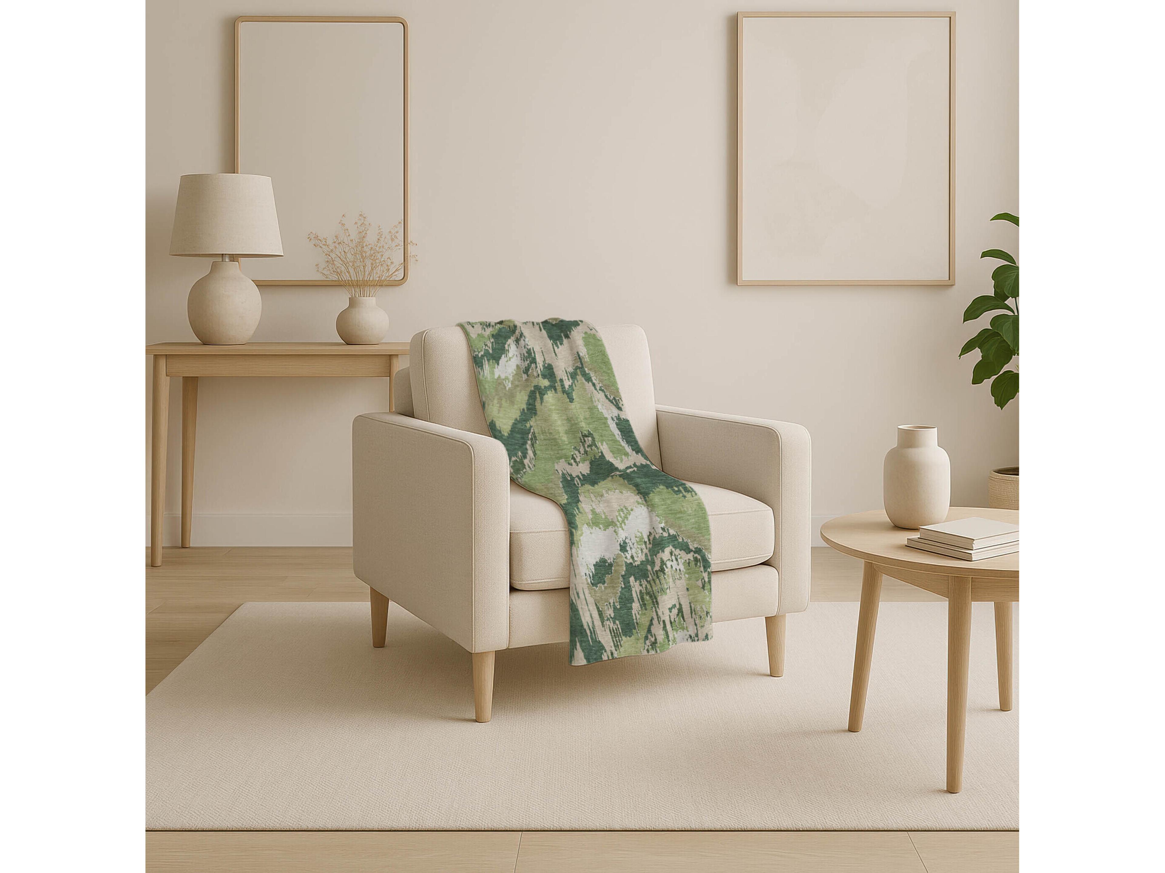 Dalyn Sherpa Green Polyester Throw