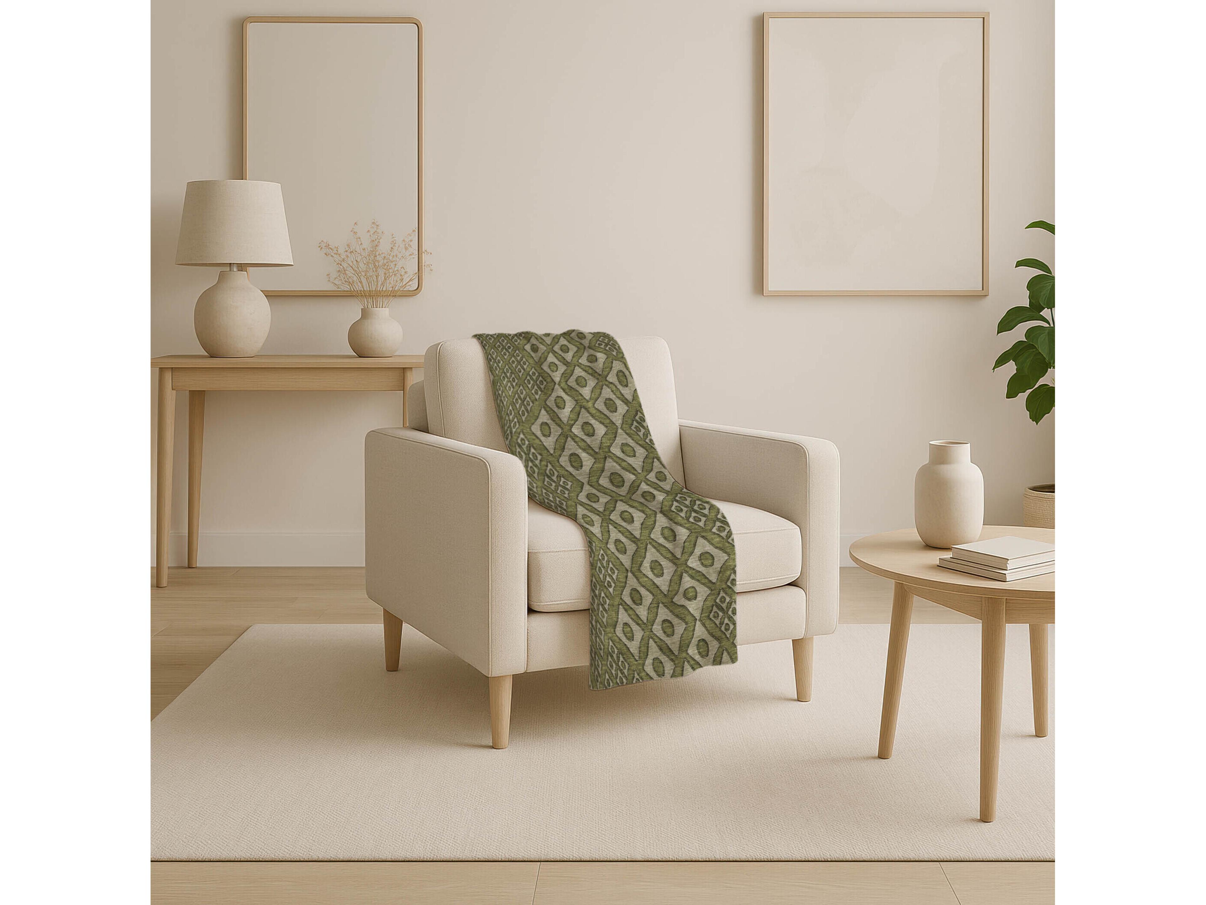 Dalyn Sherpa Green Polyester Throw