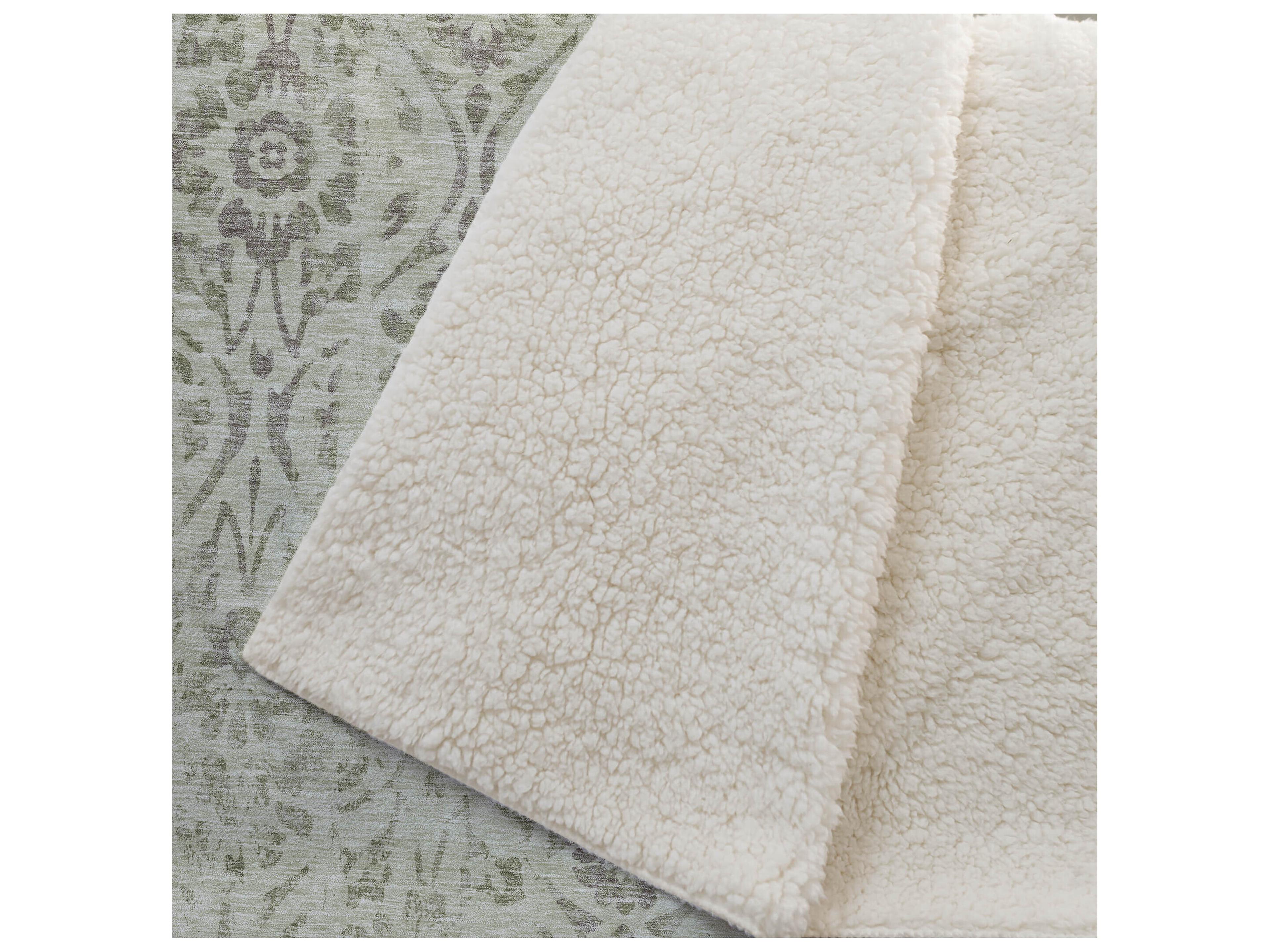 Dalyn Sherpa Green Polyester Throw