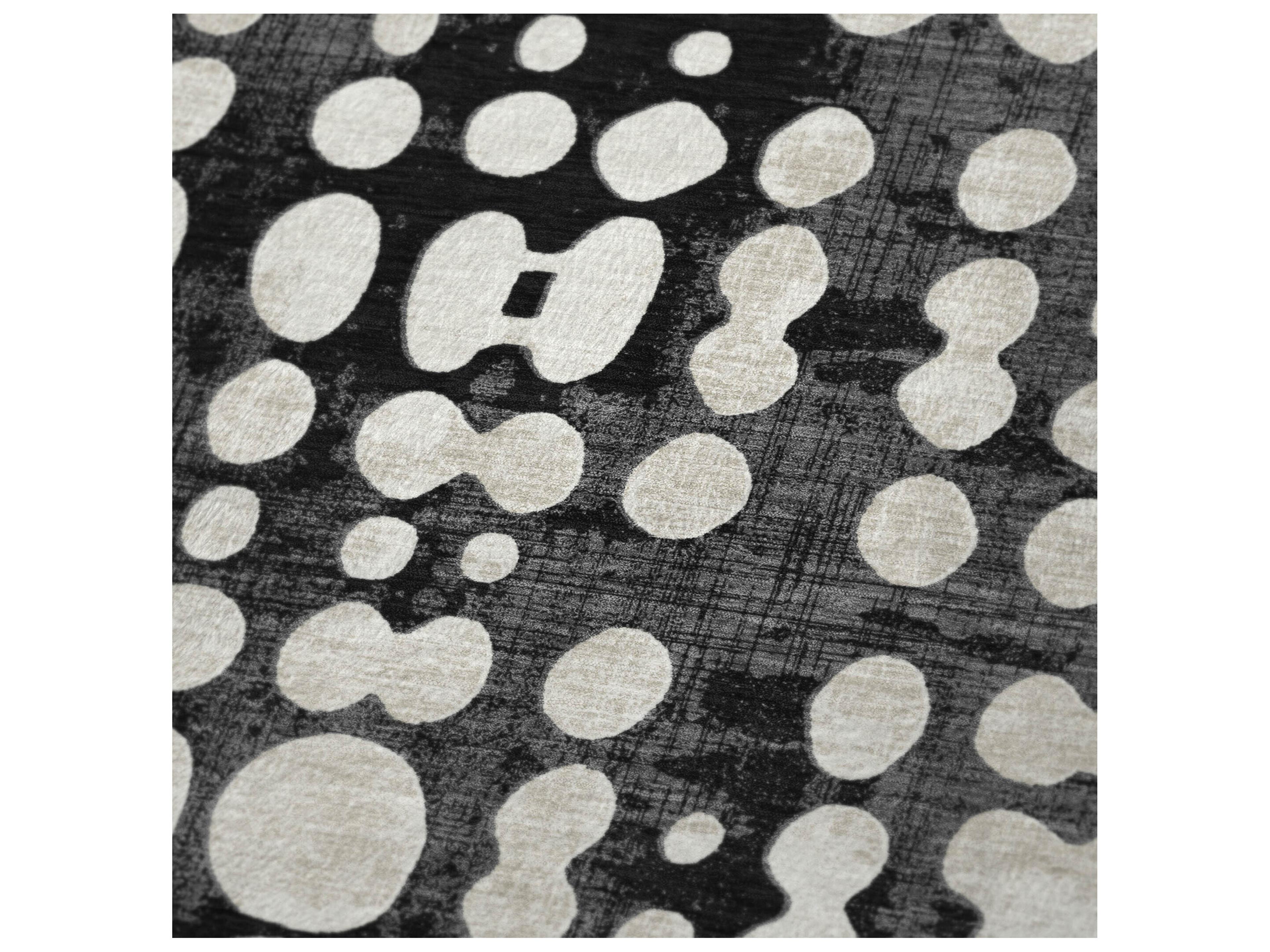 Dalyn Sherpa Black Polyester Throw