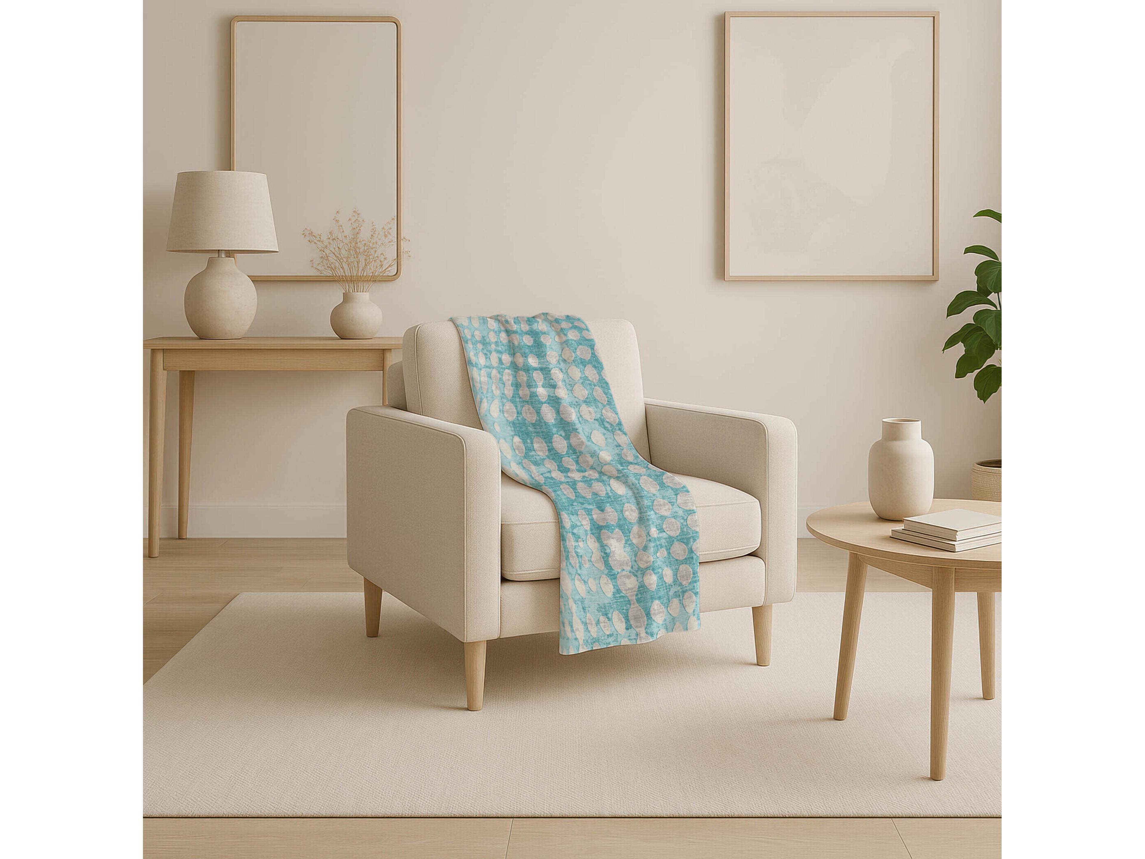 Dalyn Sherpa Teal Polyester Throw