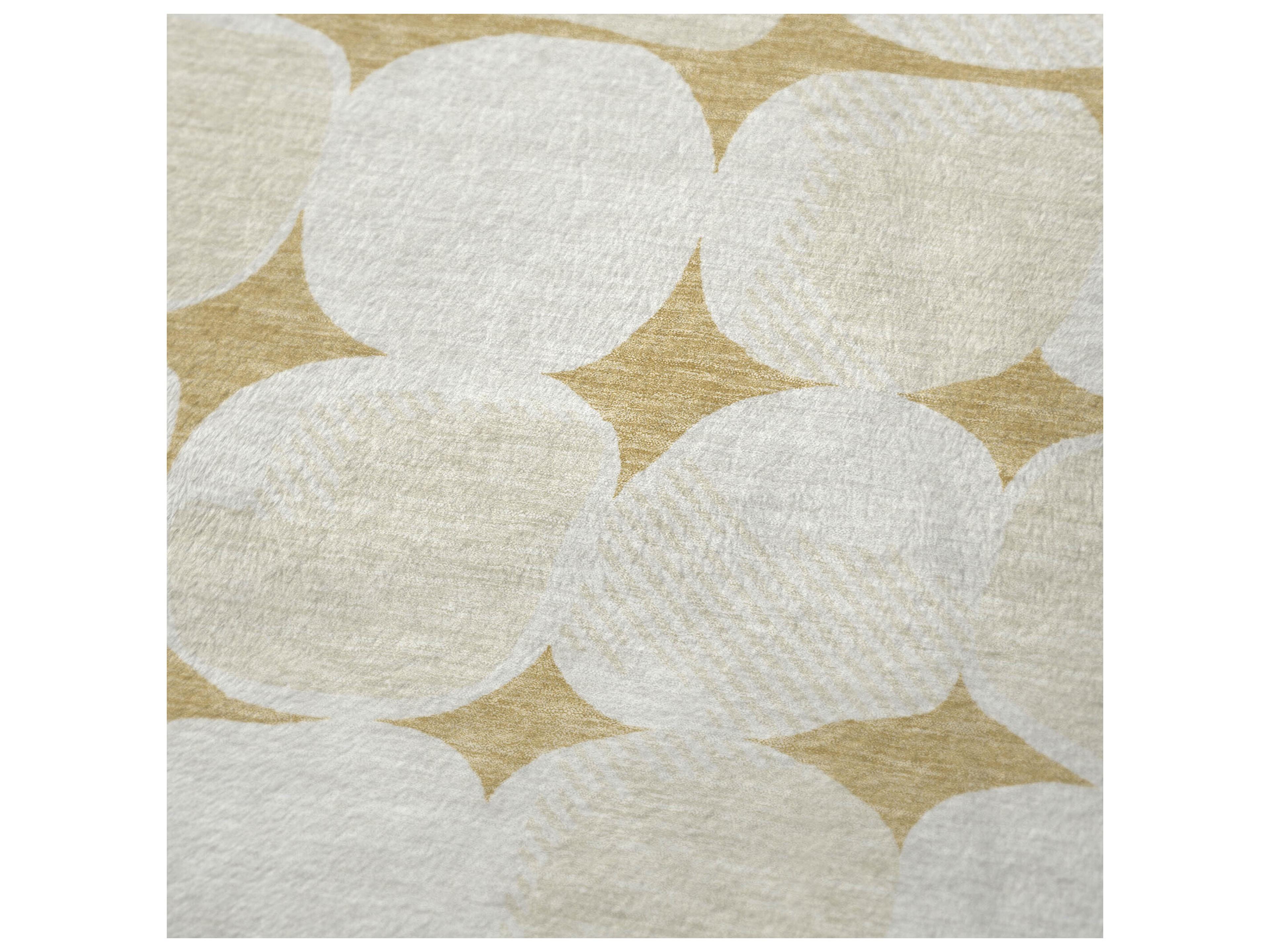 Dalyn Sherpa Gold Polyester Throw