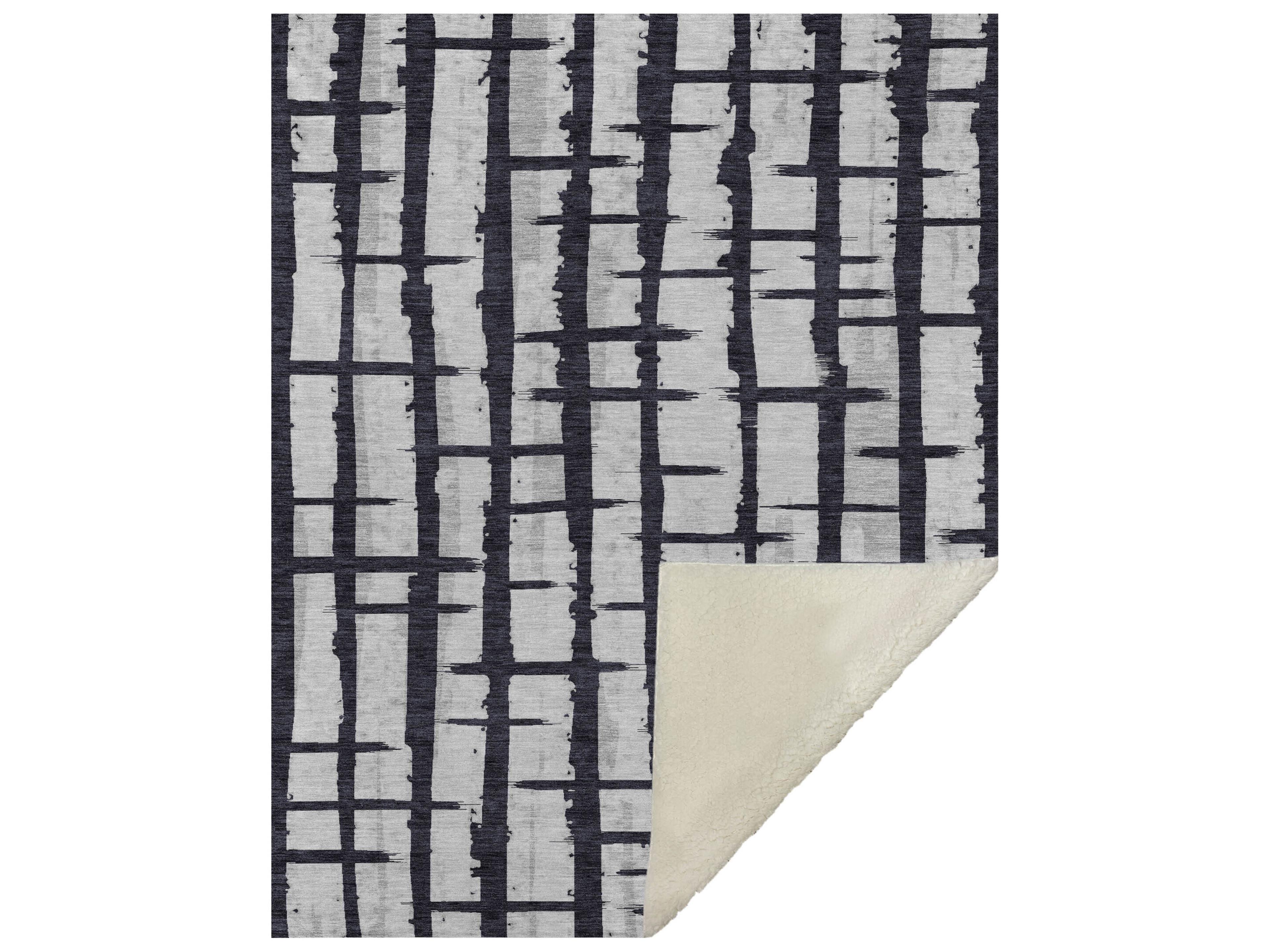 Sherpa Black Polyester Throw