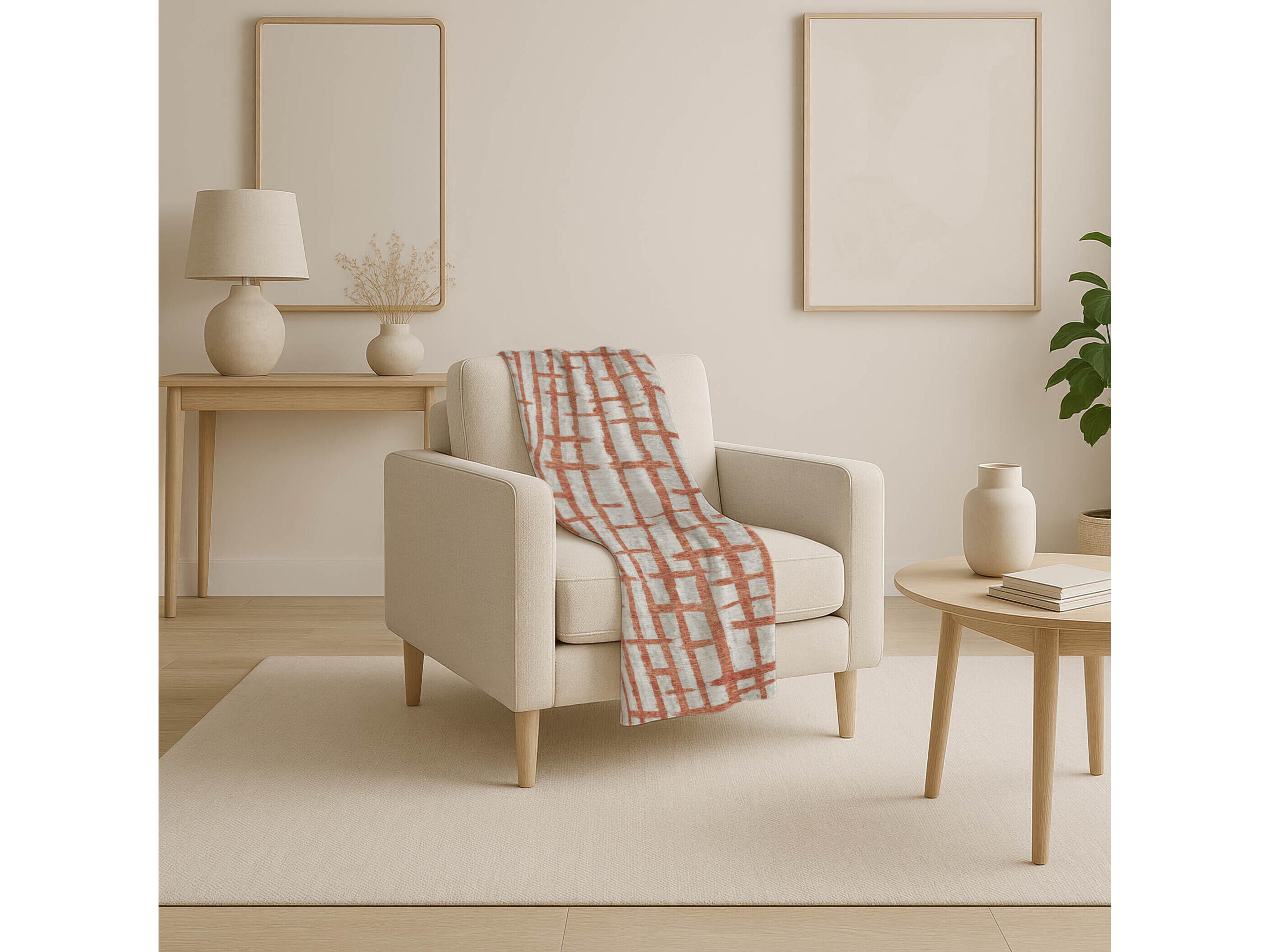 Dalyn Sherpa Orange Polyester Throw