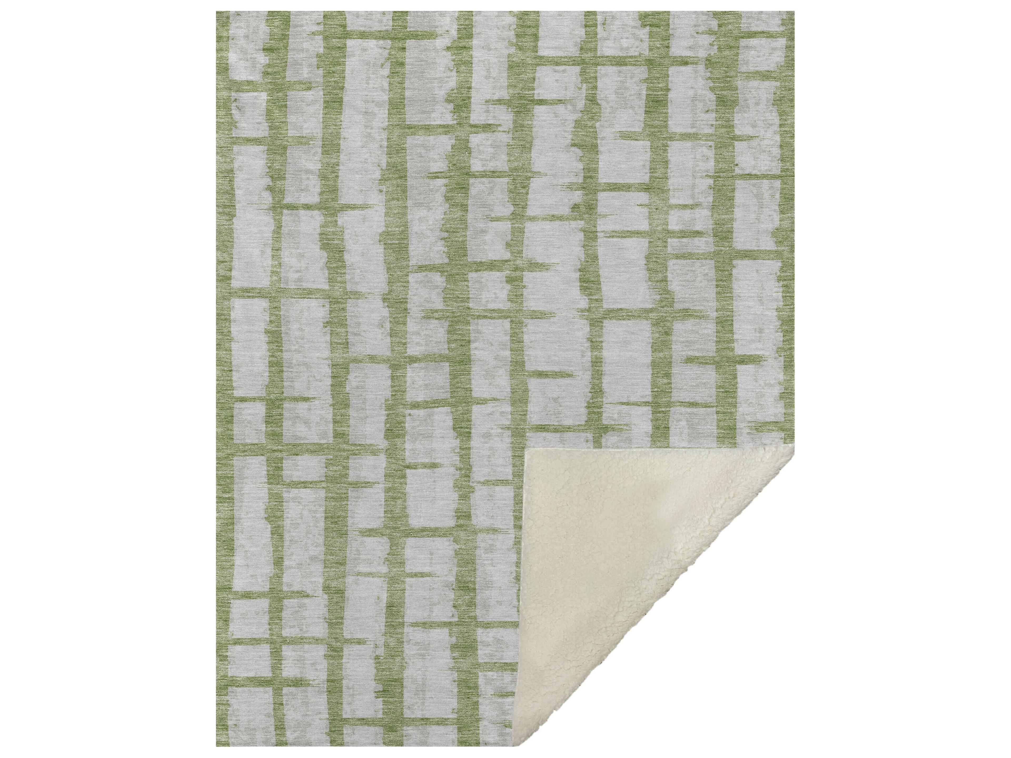 Dalyn Sherpa Green Polyester Throw