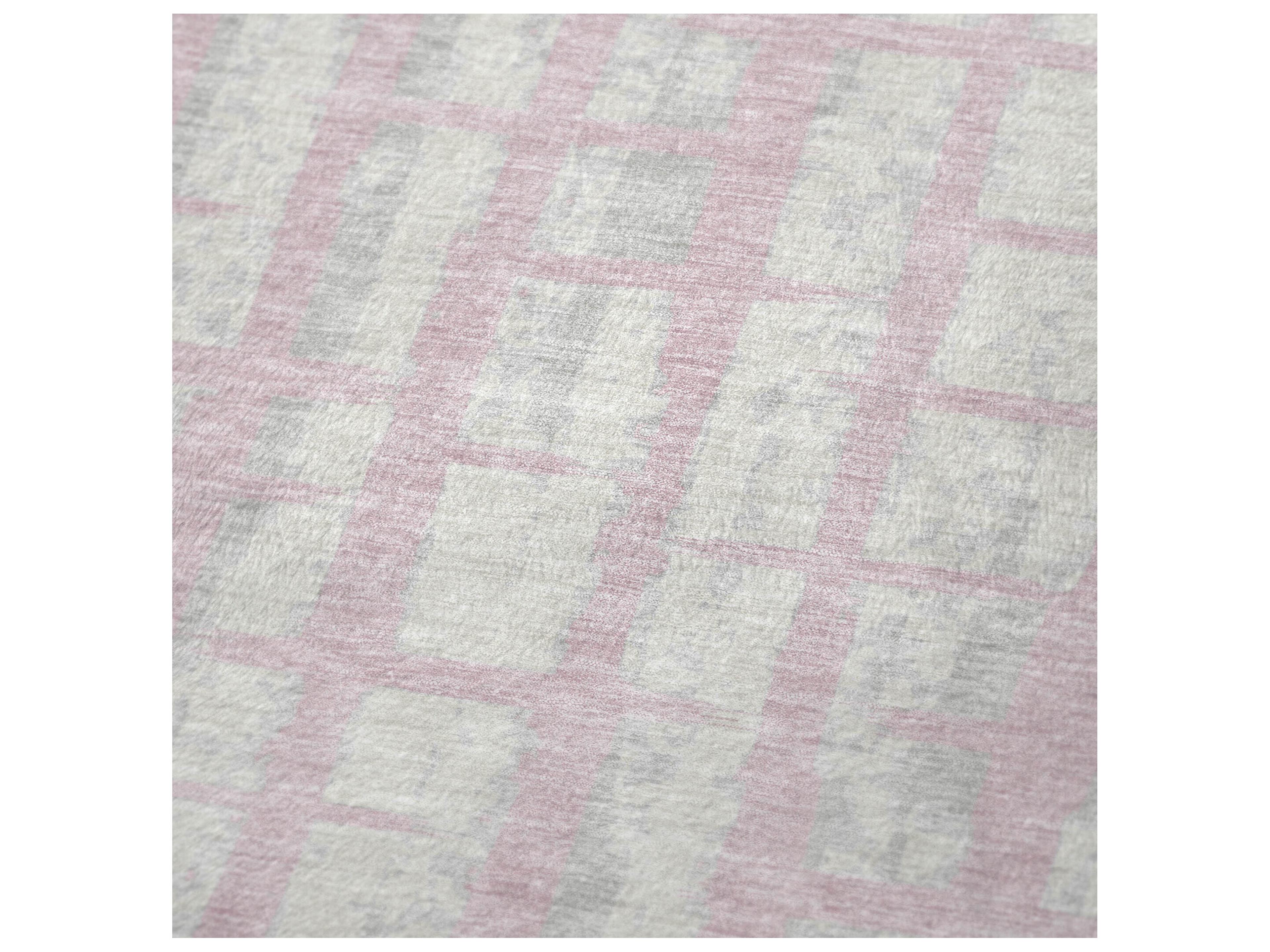 Dalyn Sherpa Pink Polyester Throw
