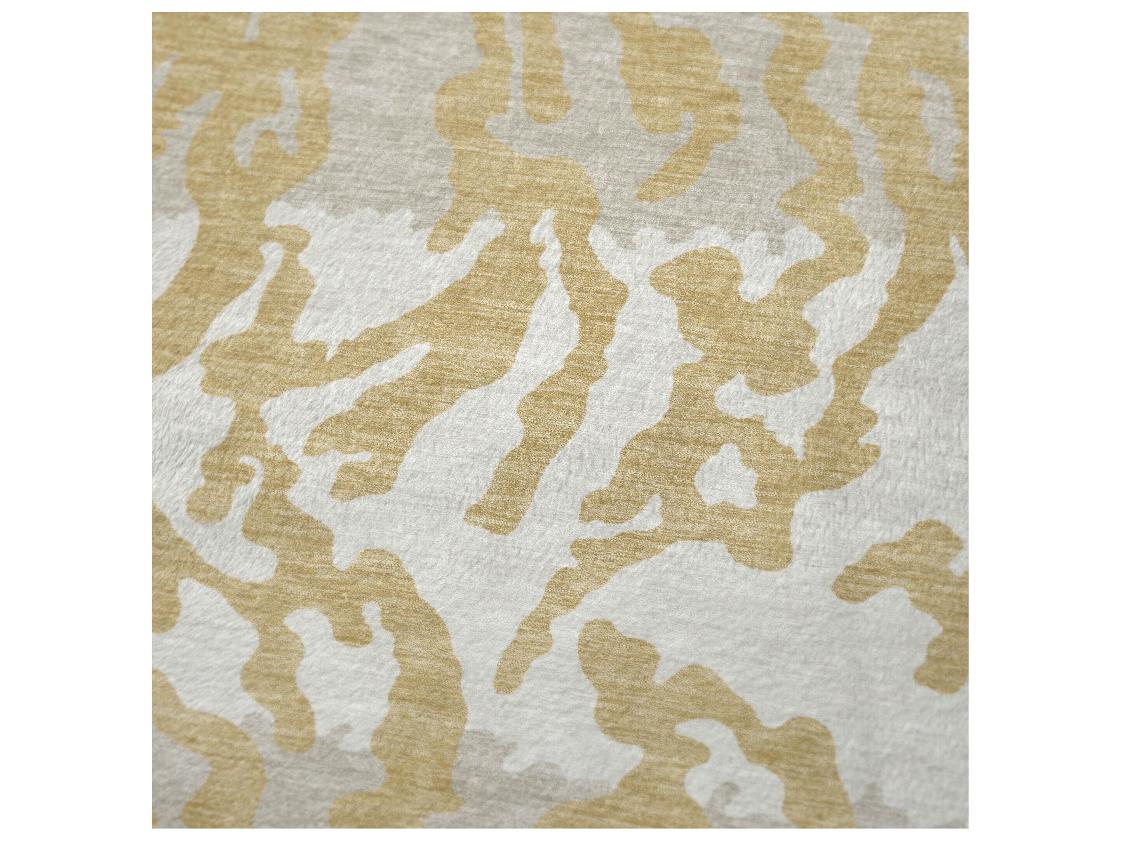 Dalyn Sherpa Gold Polyester Throw