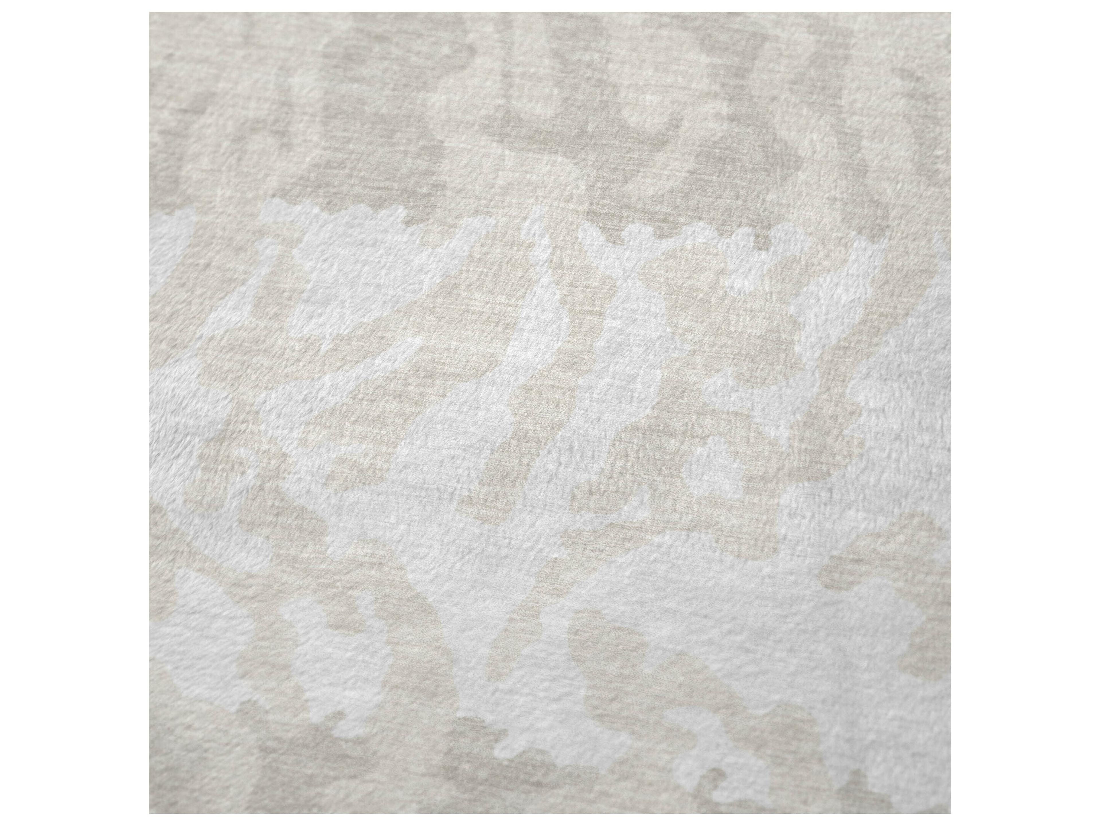 Dalyn Sherpa Ivory Polyester Throw