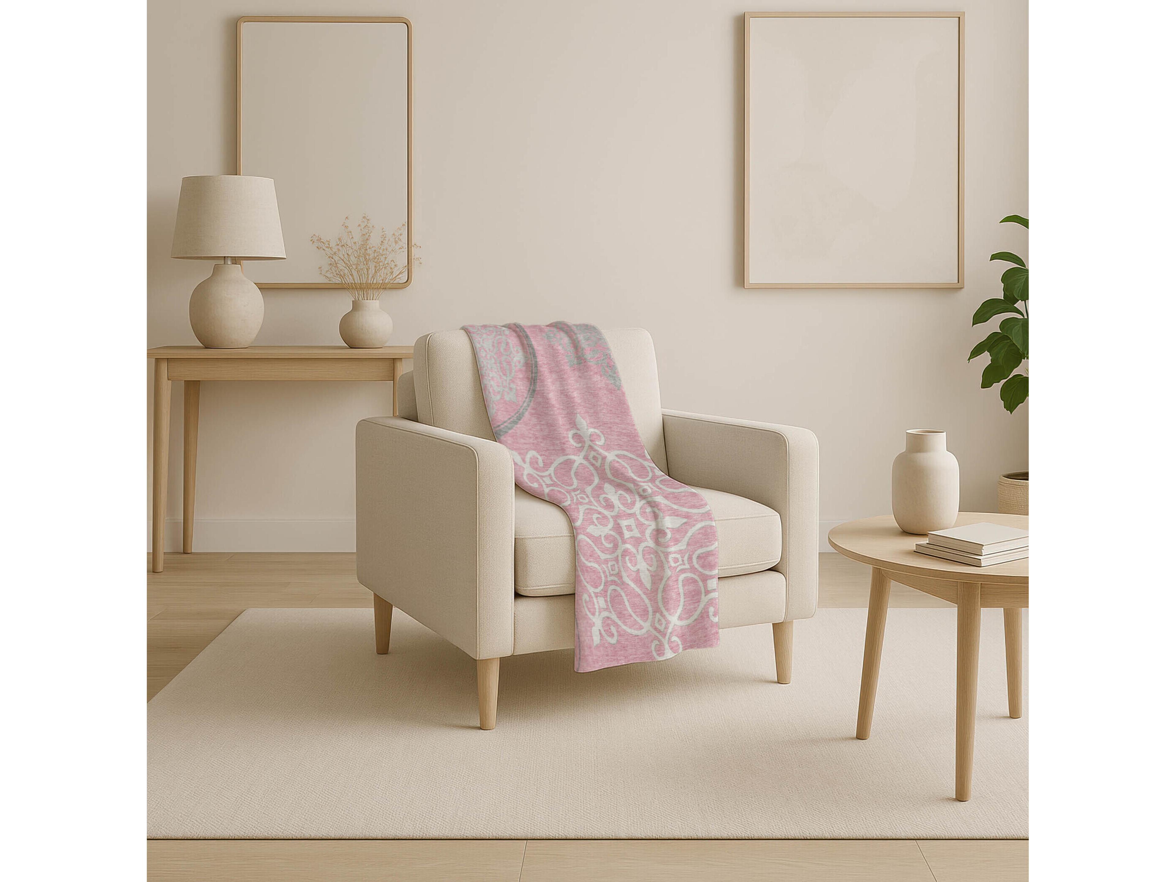 Dalyn Sherpa Pink Polyester Throw