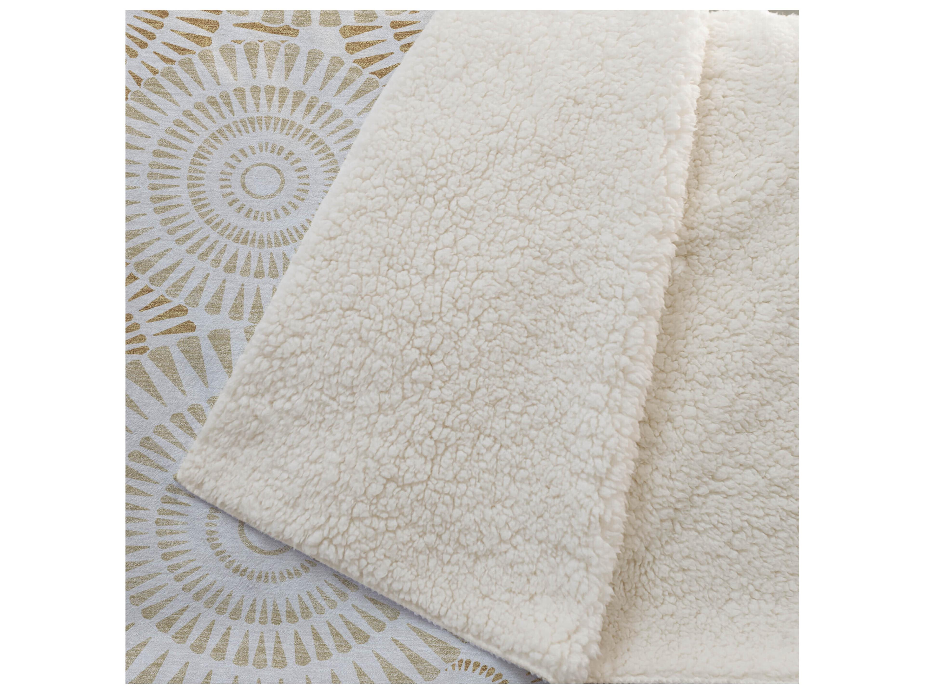 Dalyn Sherpa Gold Polyester Throw