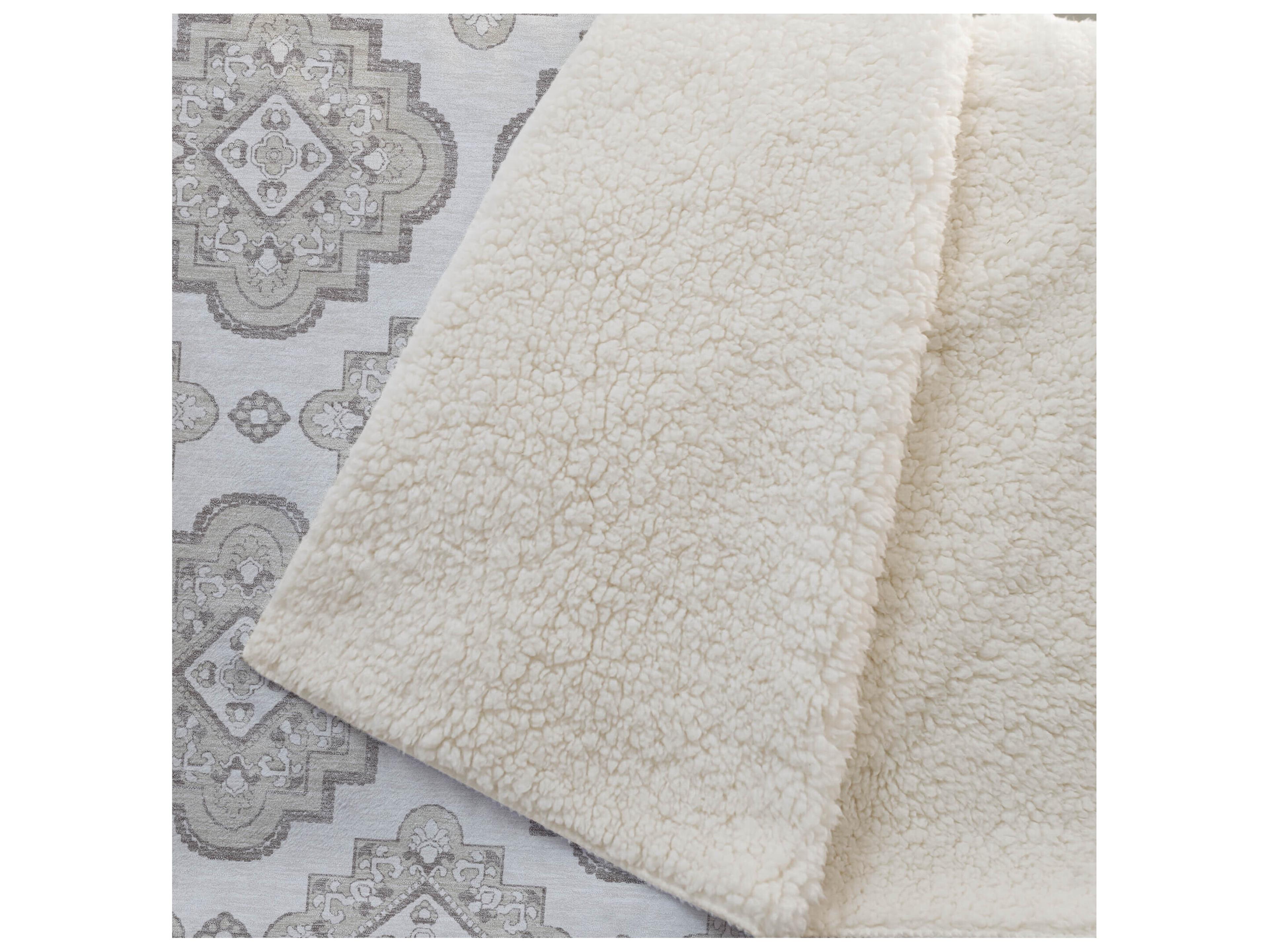 Dalyn Sherpa Ivory Polyester Throw