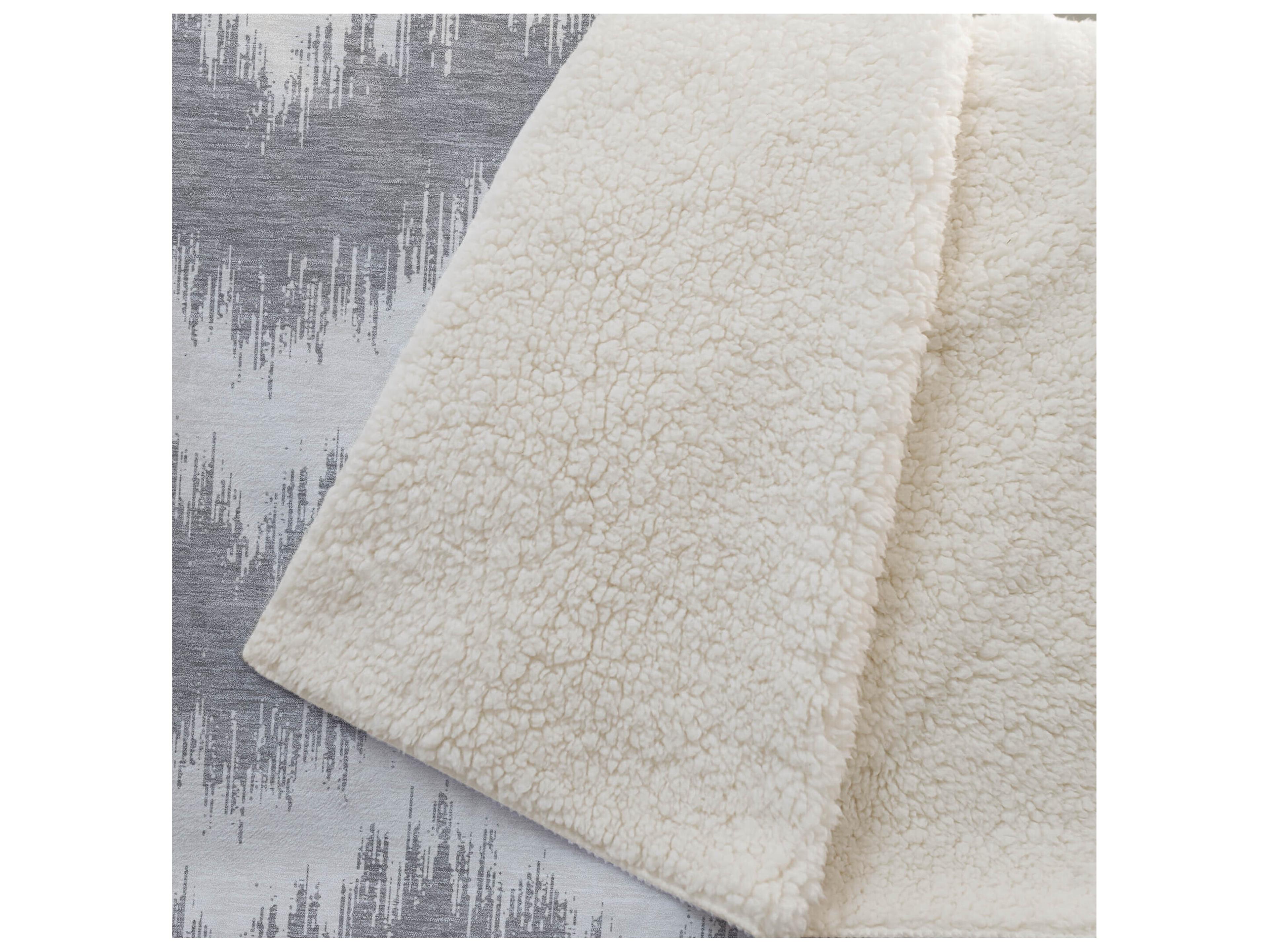 Dalyn Sherpa Gray Polyester Throw