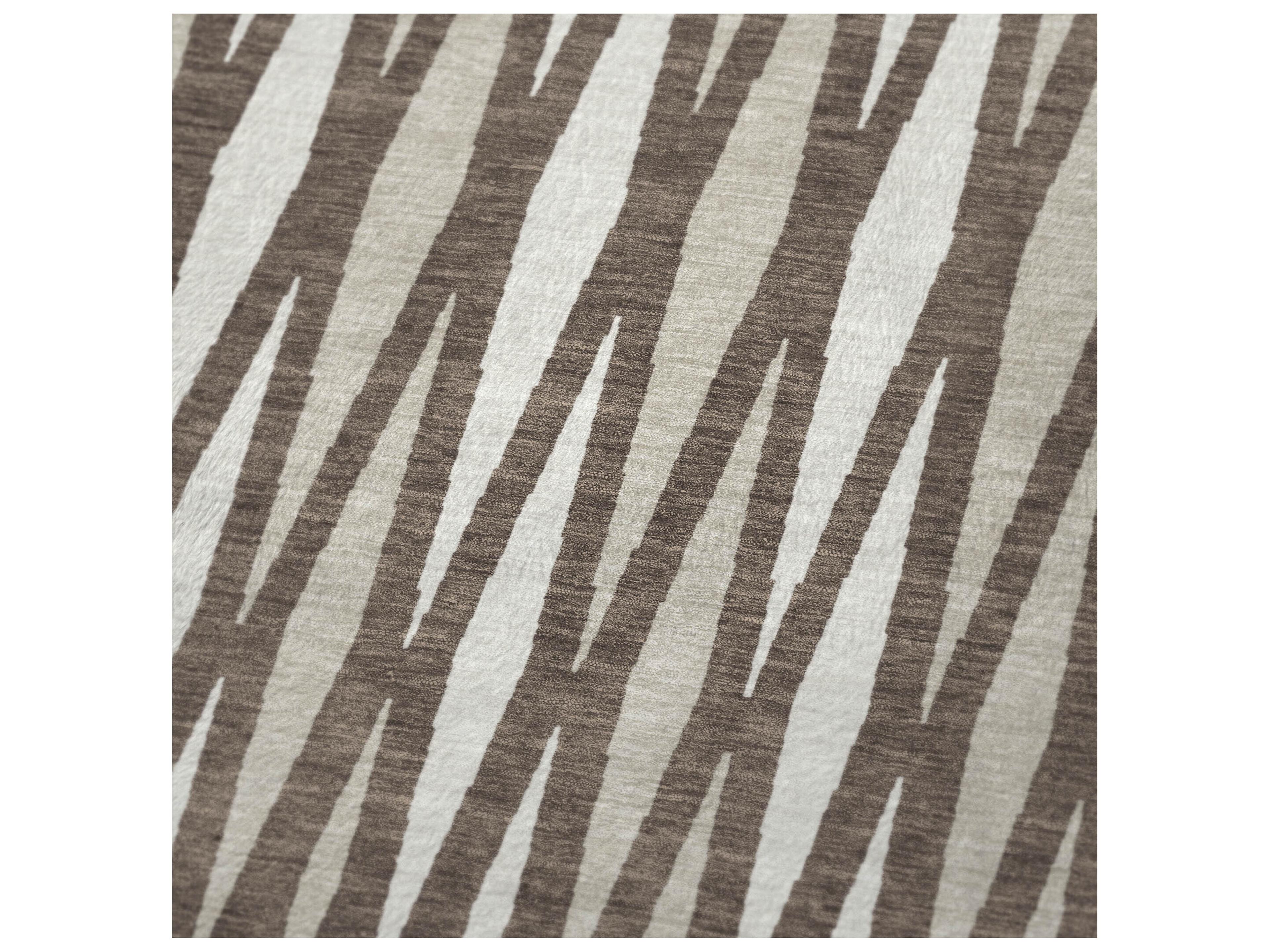 Dalyn Sherpa Brown Polyester Throw