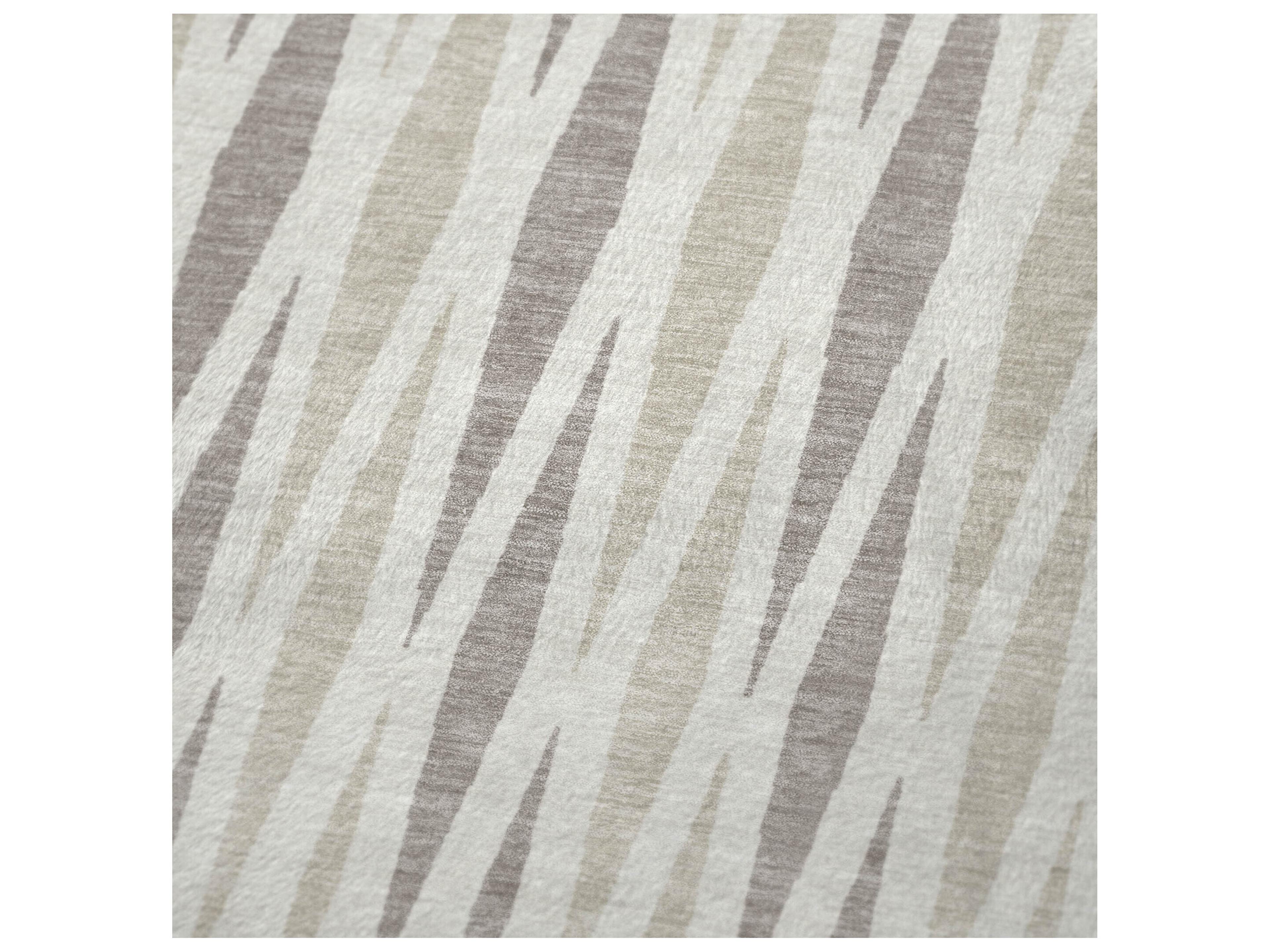 Dalyn Sherpa Ivory Polyester Throw