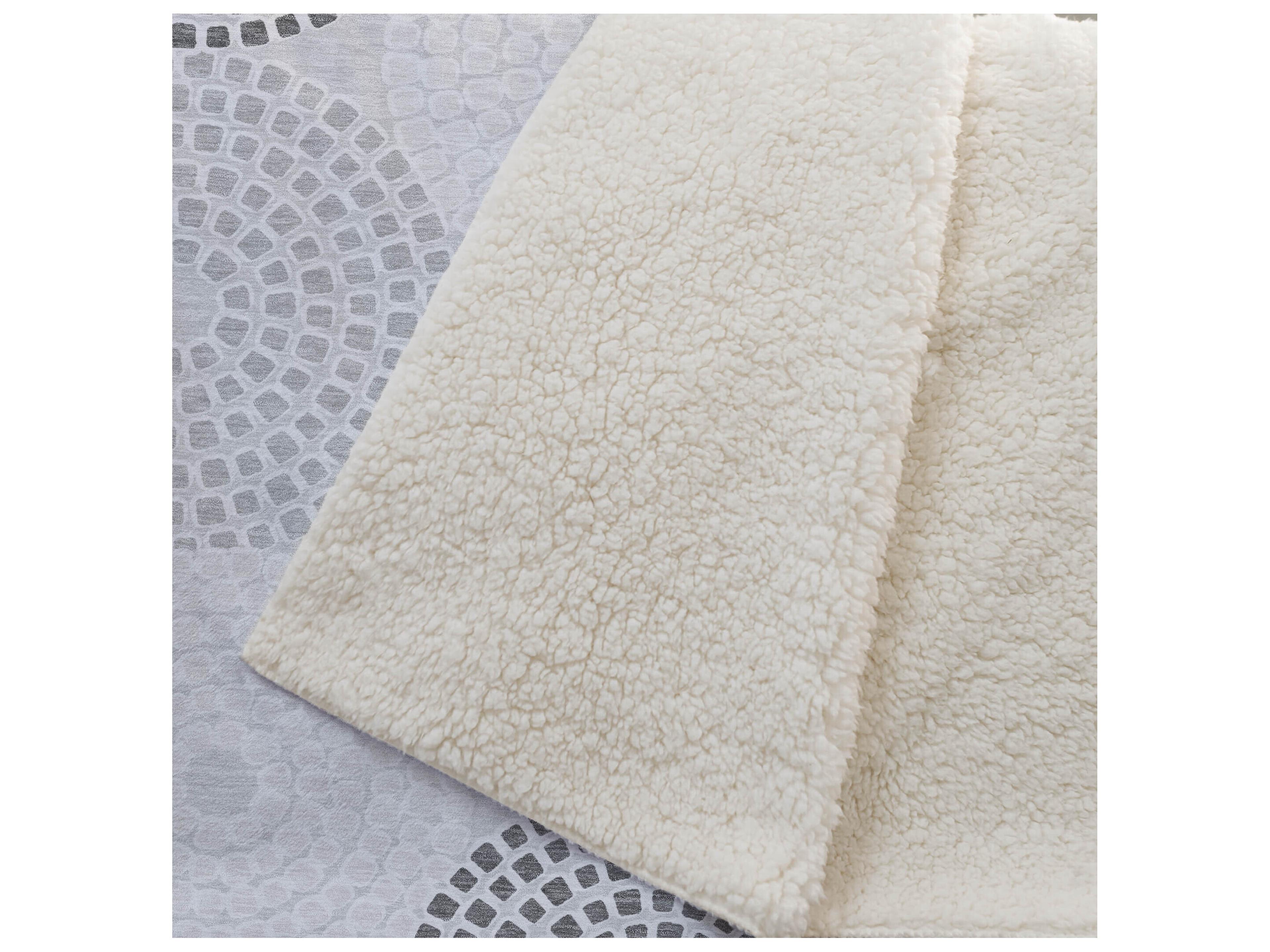 Dalyn Sherpa Gray Polyester Throw