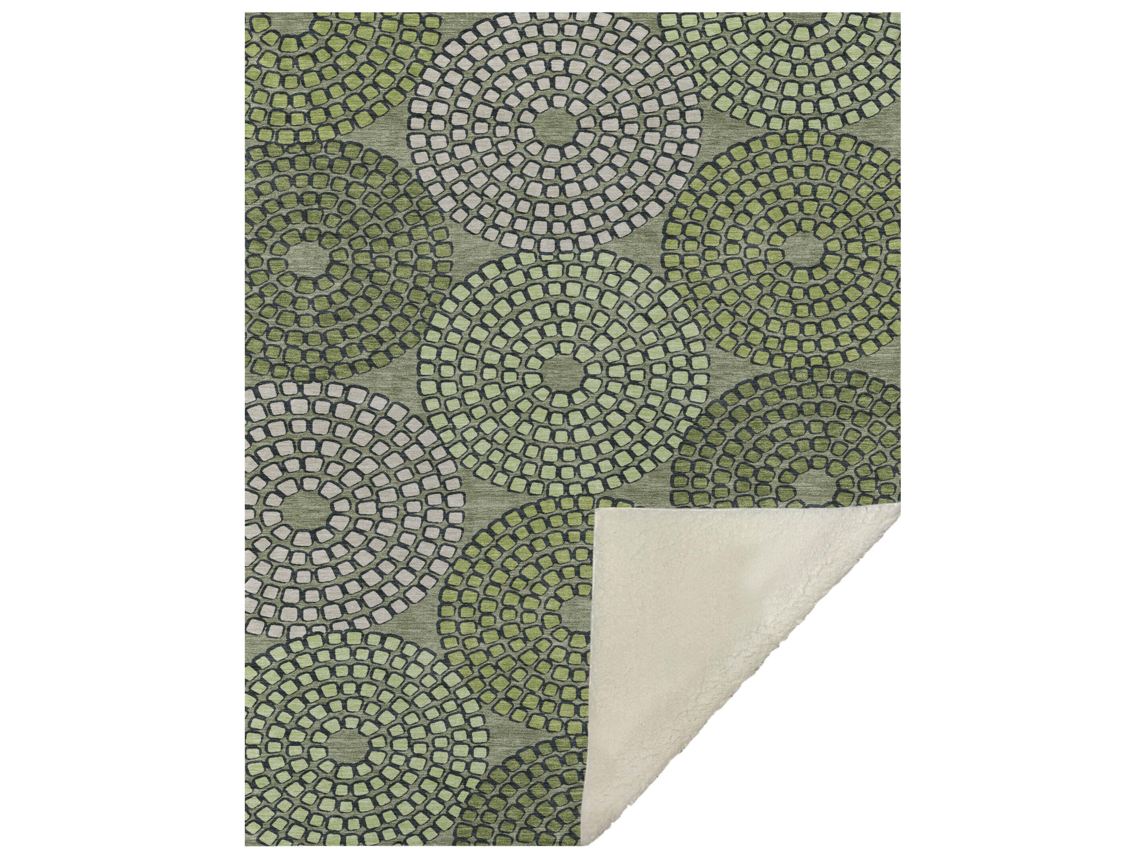 Dalyn Sherpa Green Polyester Throw