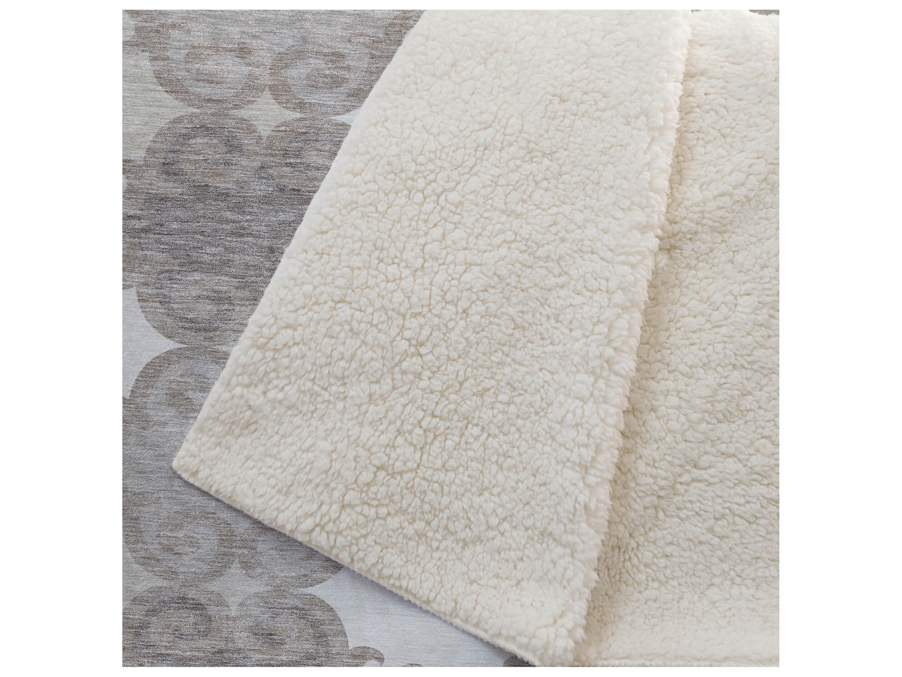 Dalyn Sherpa Brown Polyester Throw