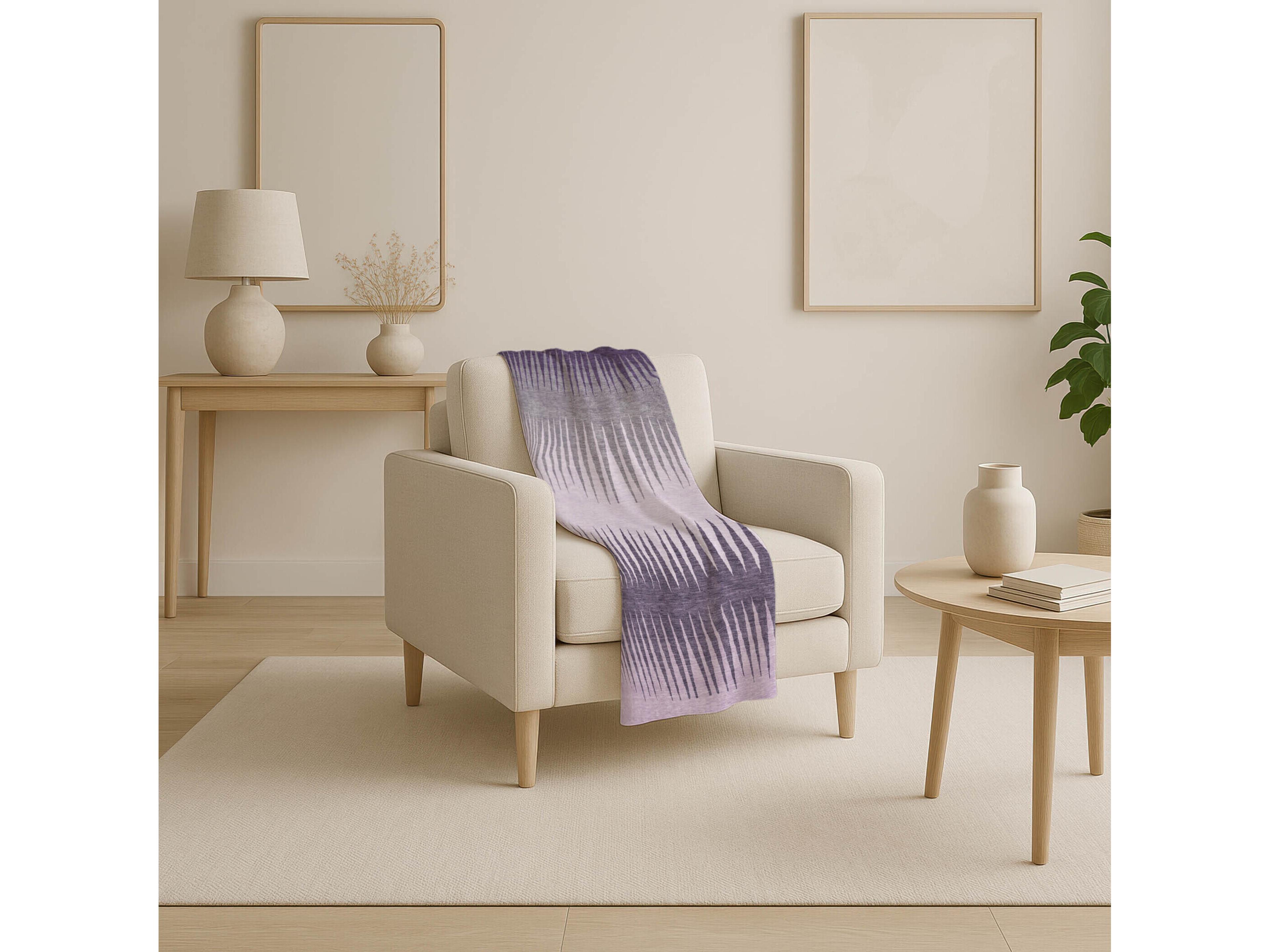 Dalyn Sherpa Purple Polyester Throw