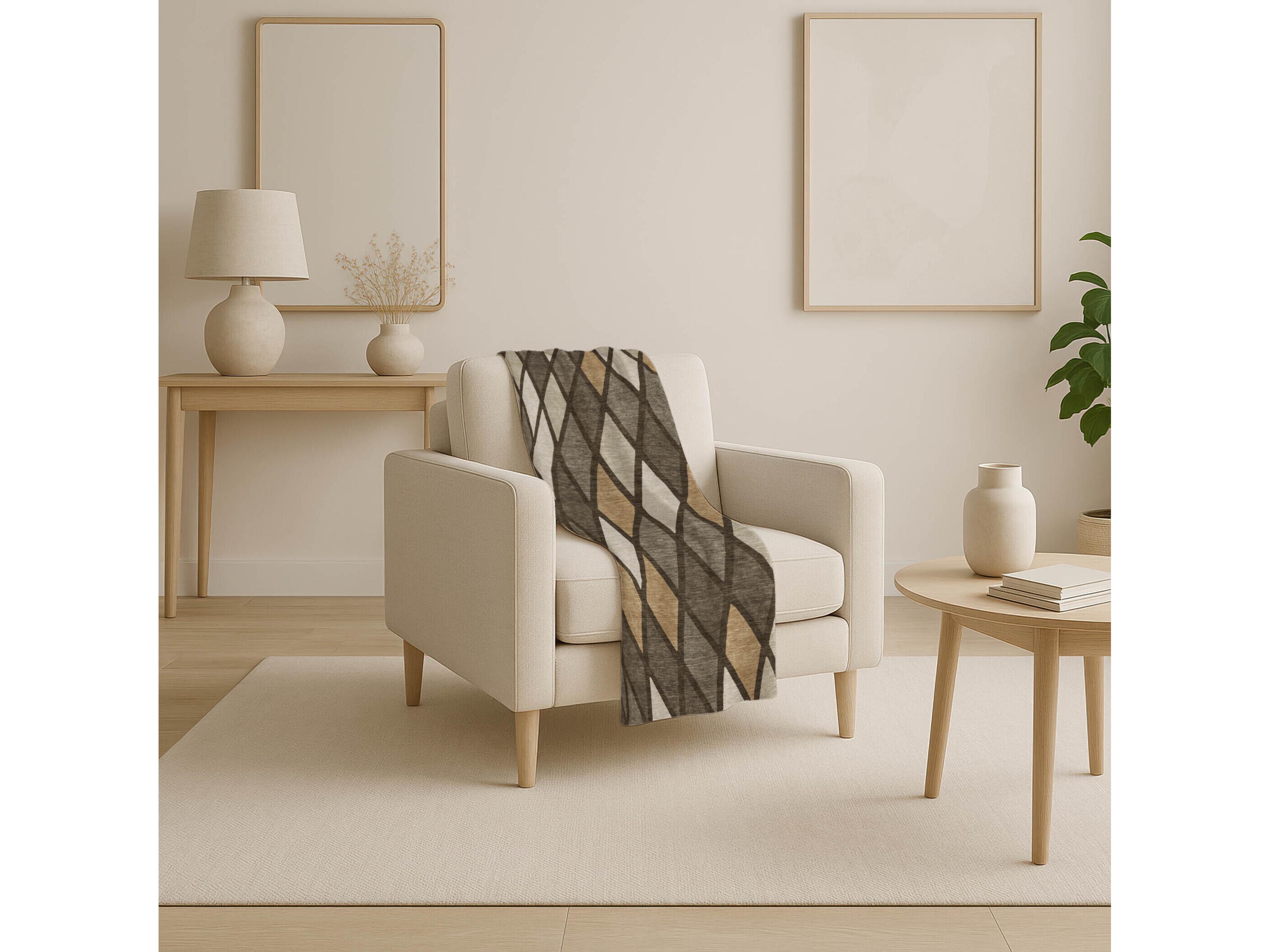 Dalyn Sherpa Brown Polyester Throw