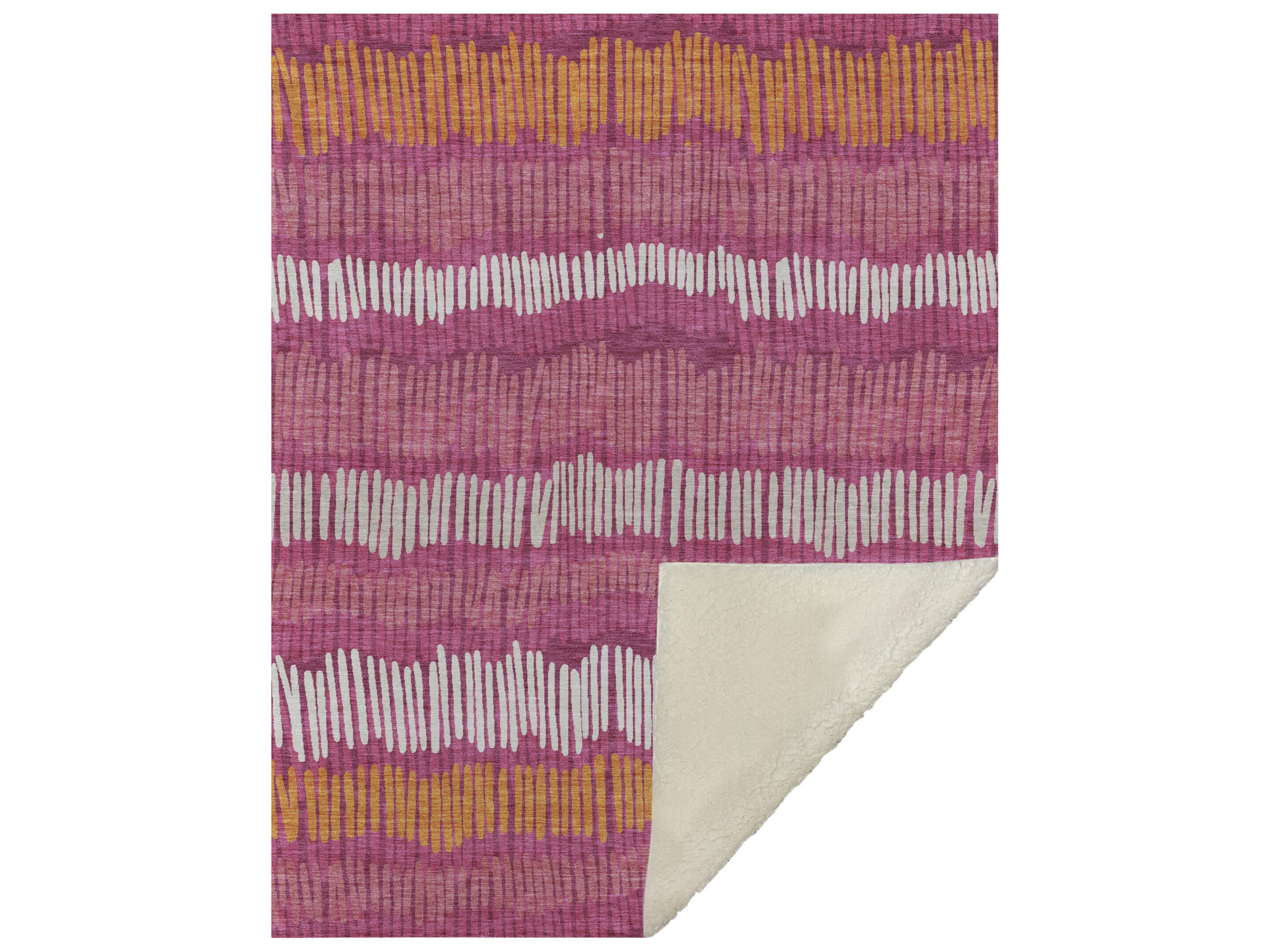 Sherpa Pink Polyester Throw