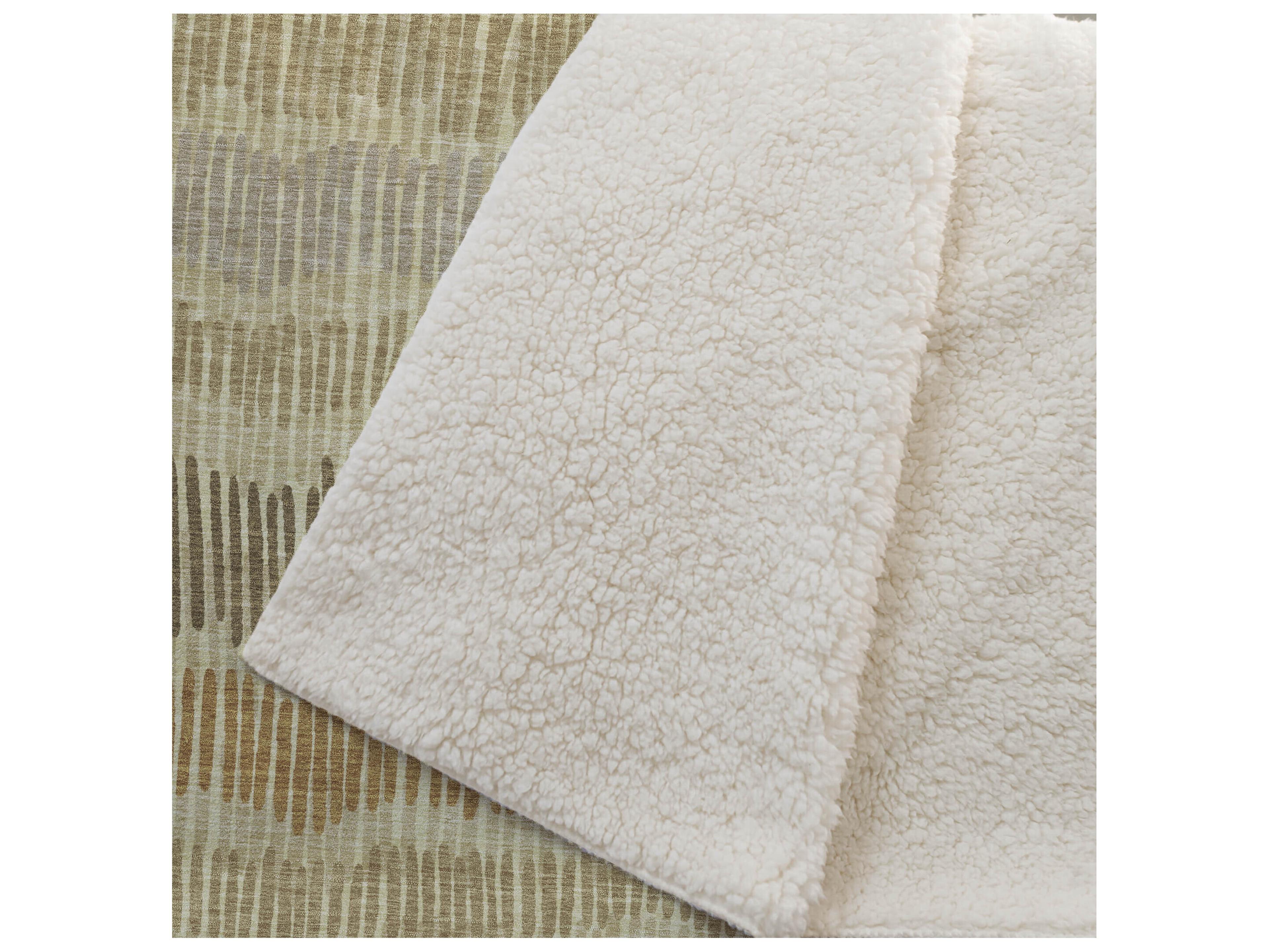 Dalyn Sherpa Gold Polyester Throw