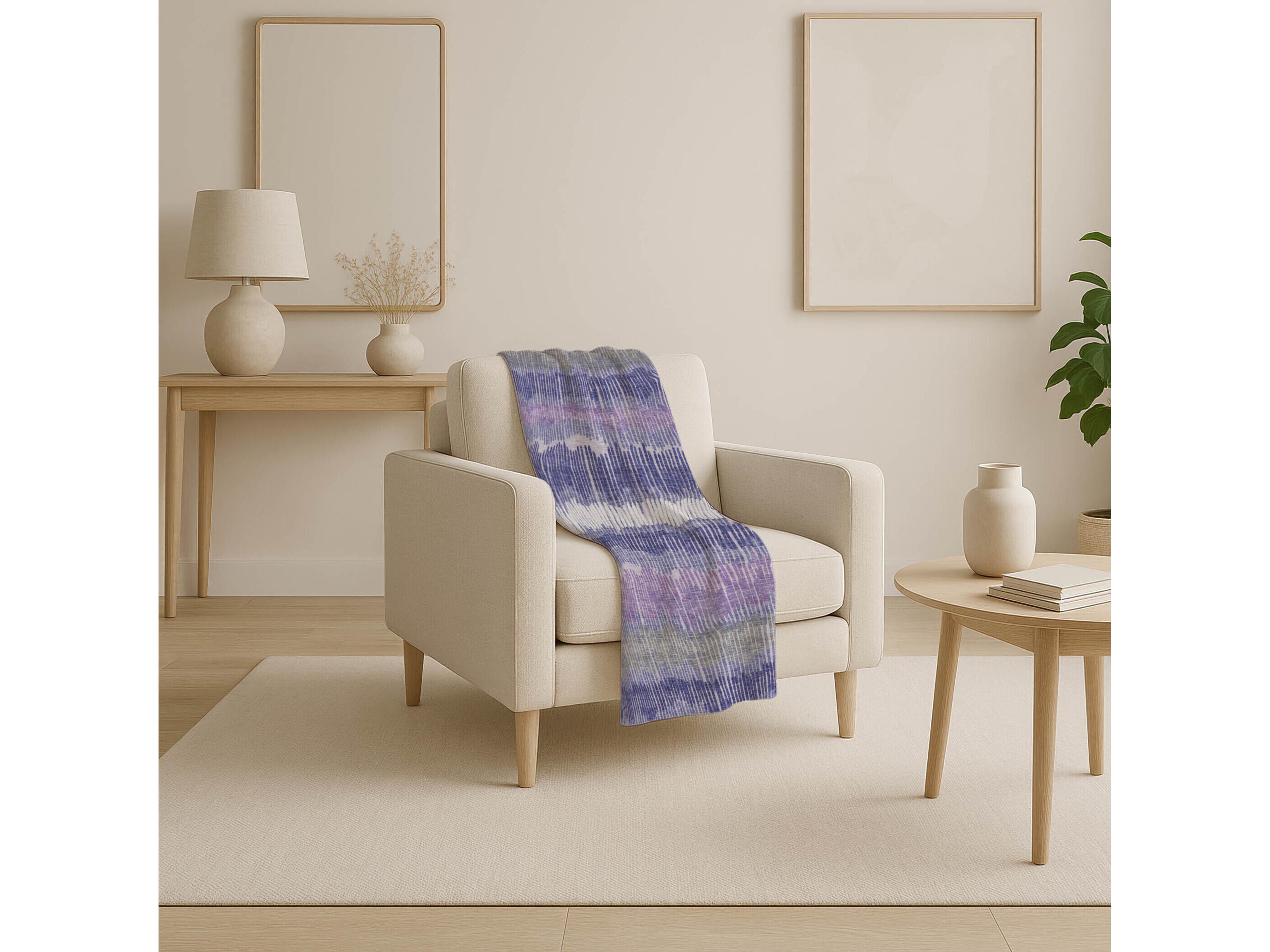 Dalyn Sherpa Purple Polyester Throw