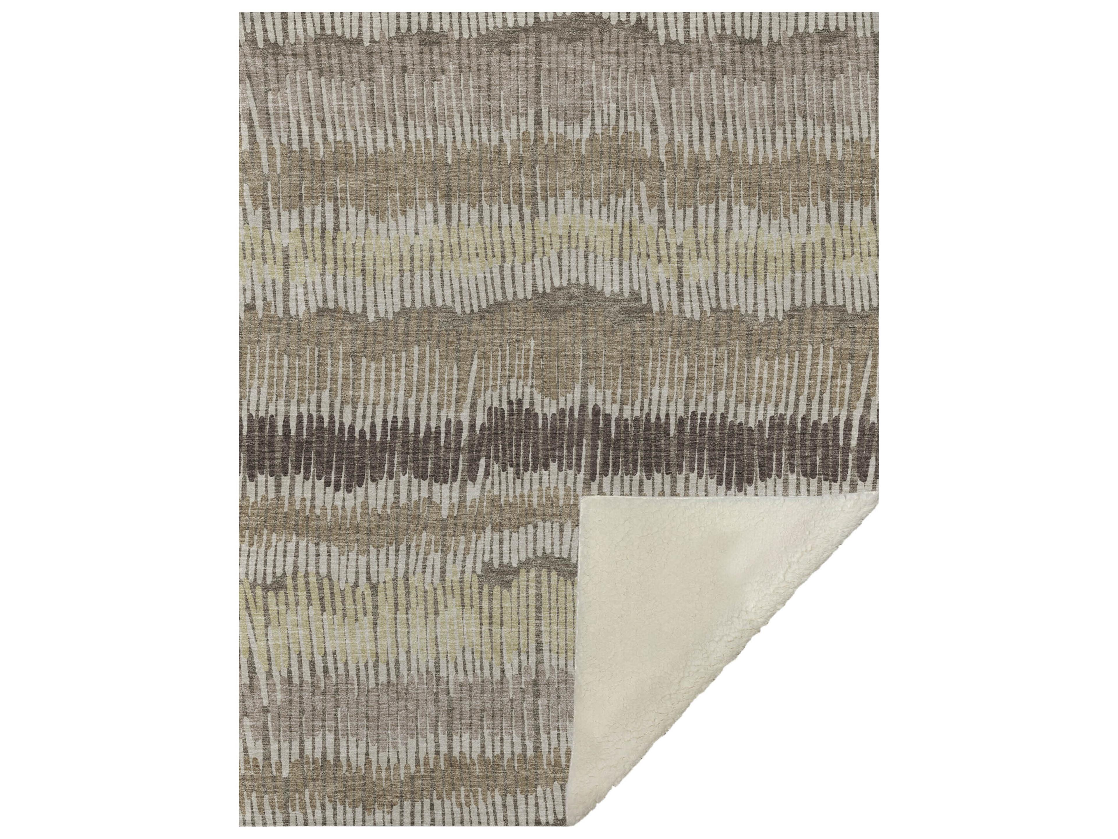 Dalyn Sherpa Brown Polyester Throw