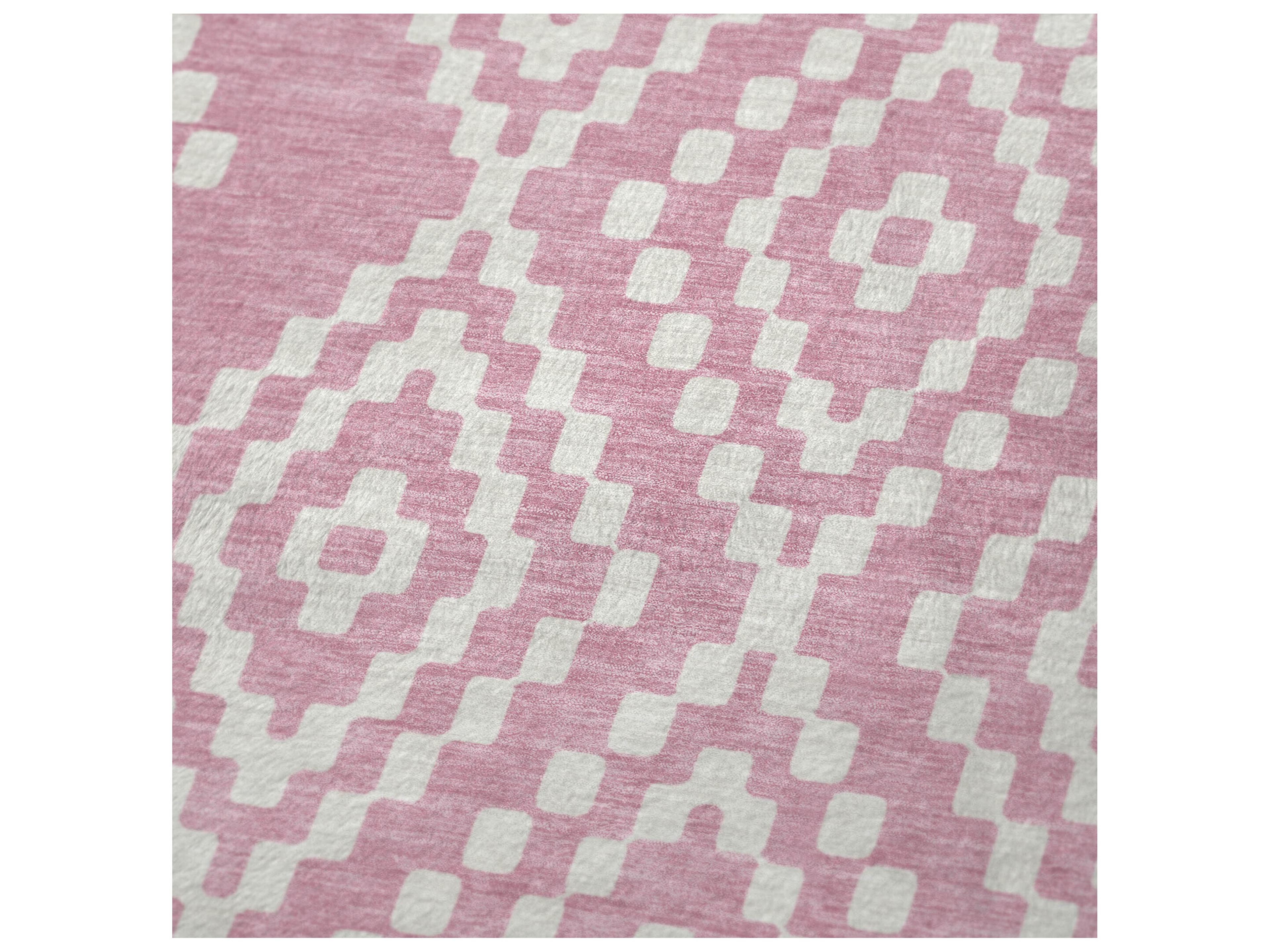 Dalyn Sherpa Pink Polyester Throw