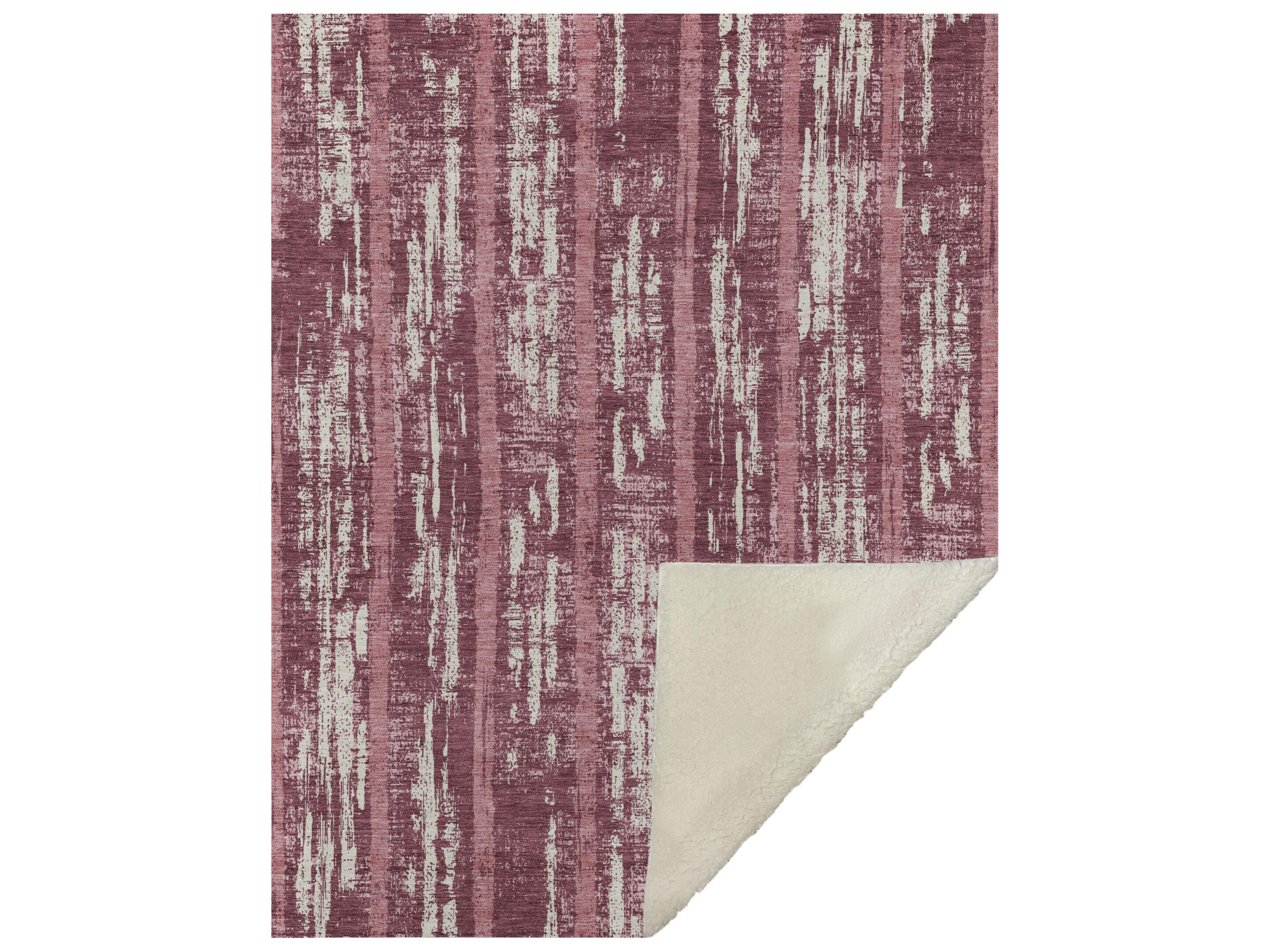 Sherpa Pink Polyester Throw