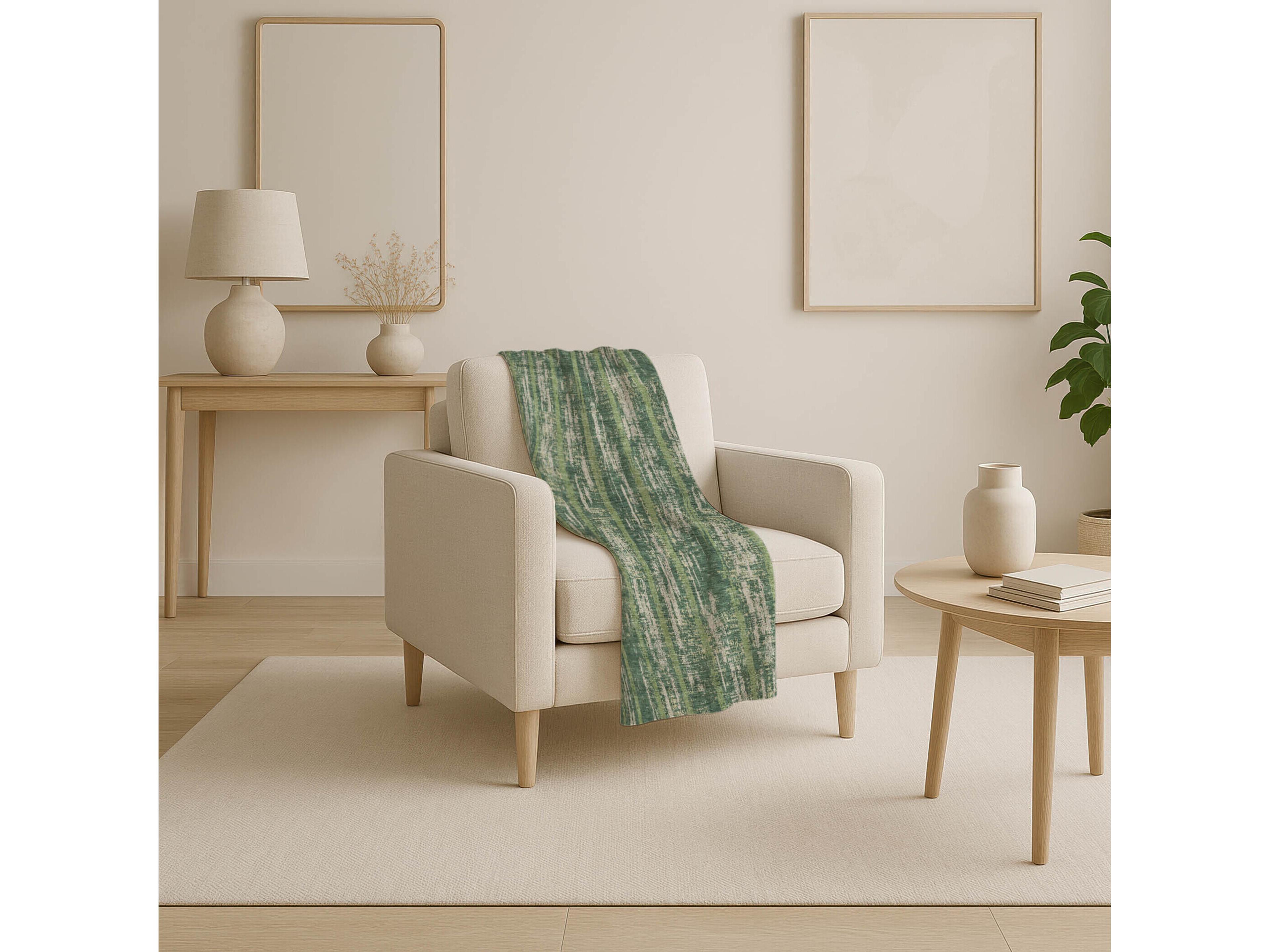 Dalyn Sherpa Green Polyester Throw