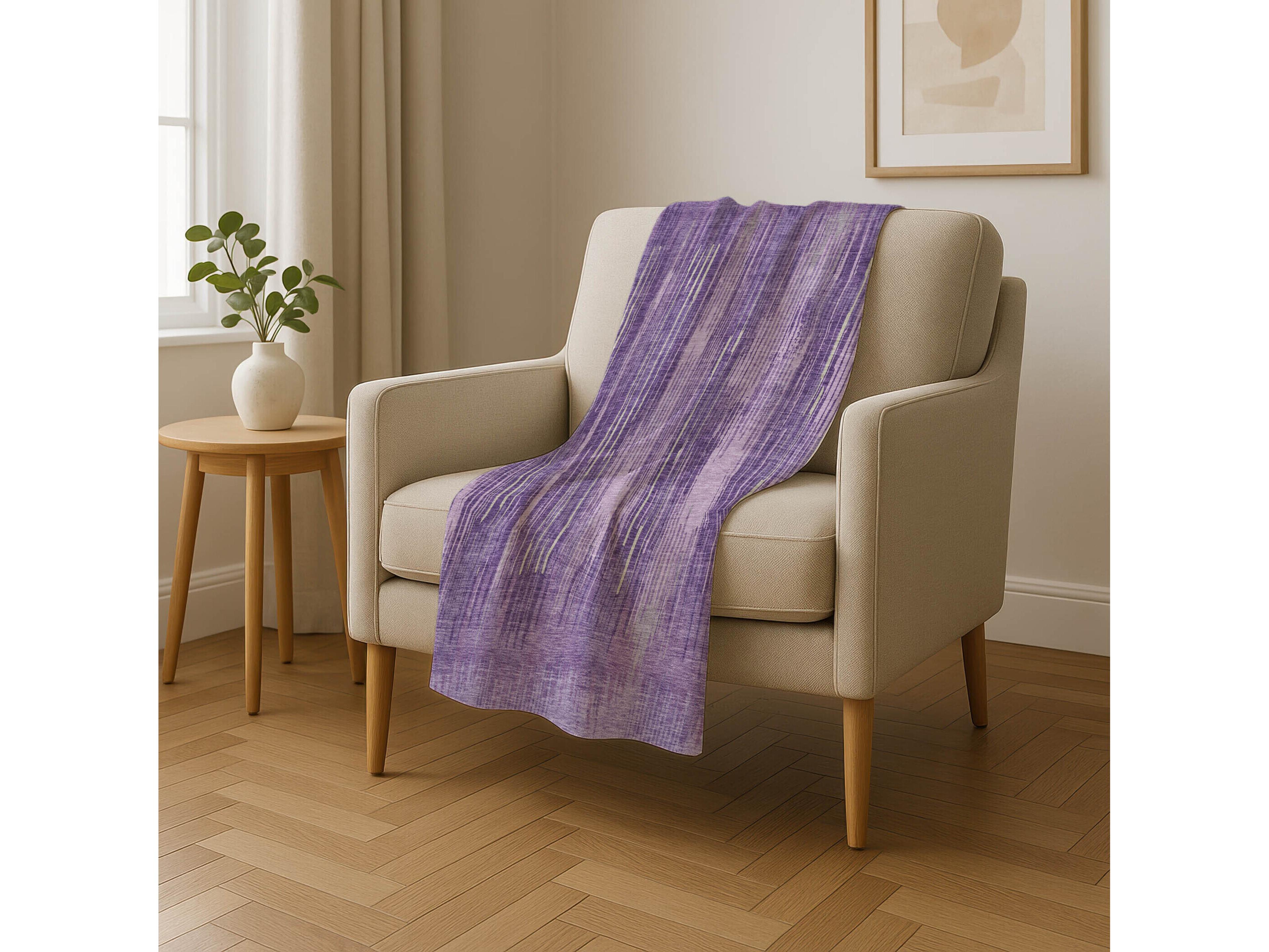 Dalyn Sherpa Purple Polyester Throw