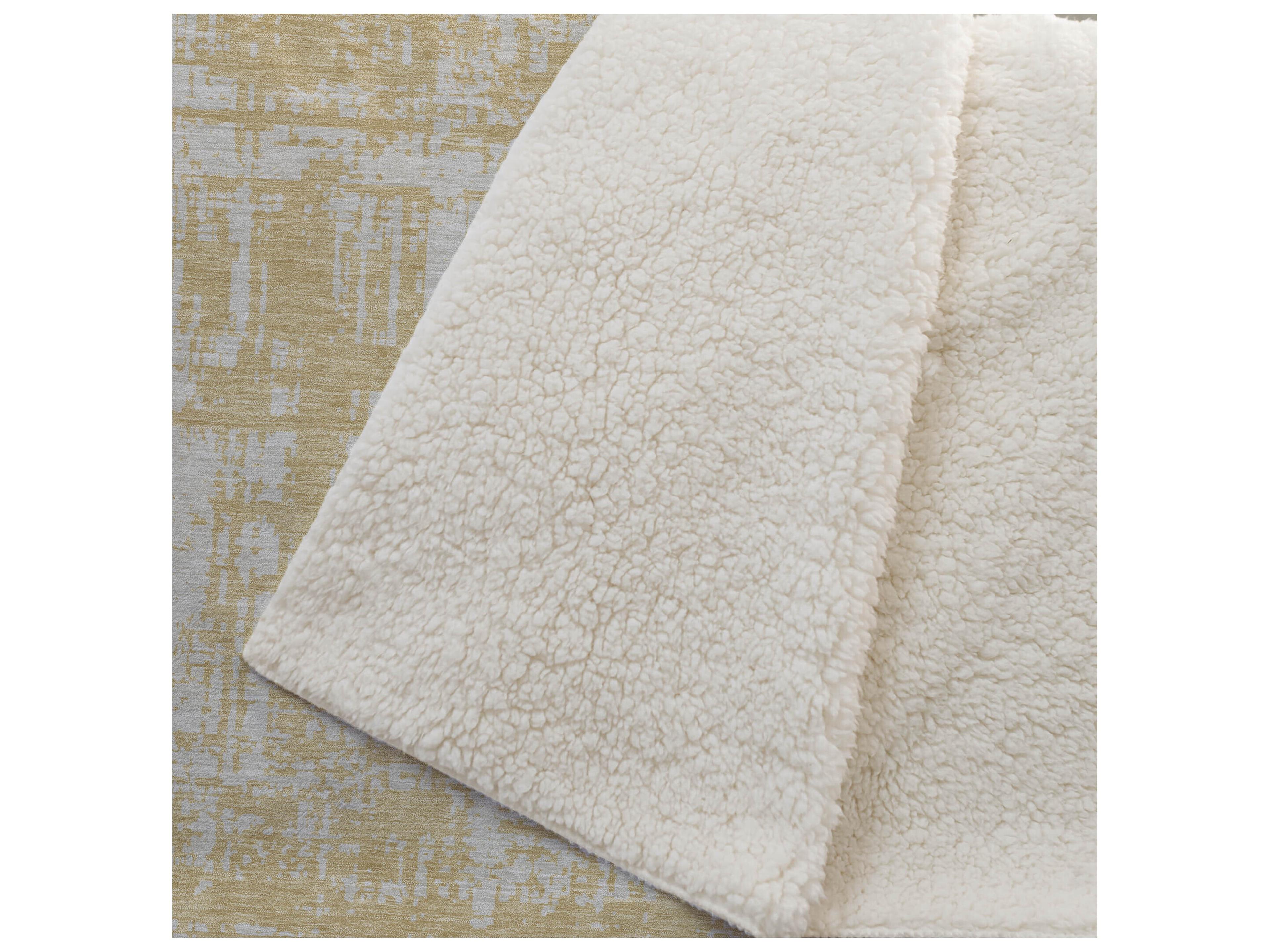 Dalyn Sherpa Gold Polyester Throw