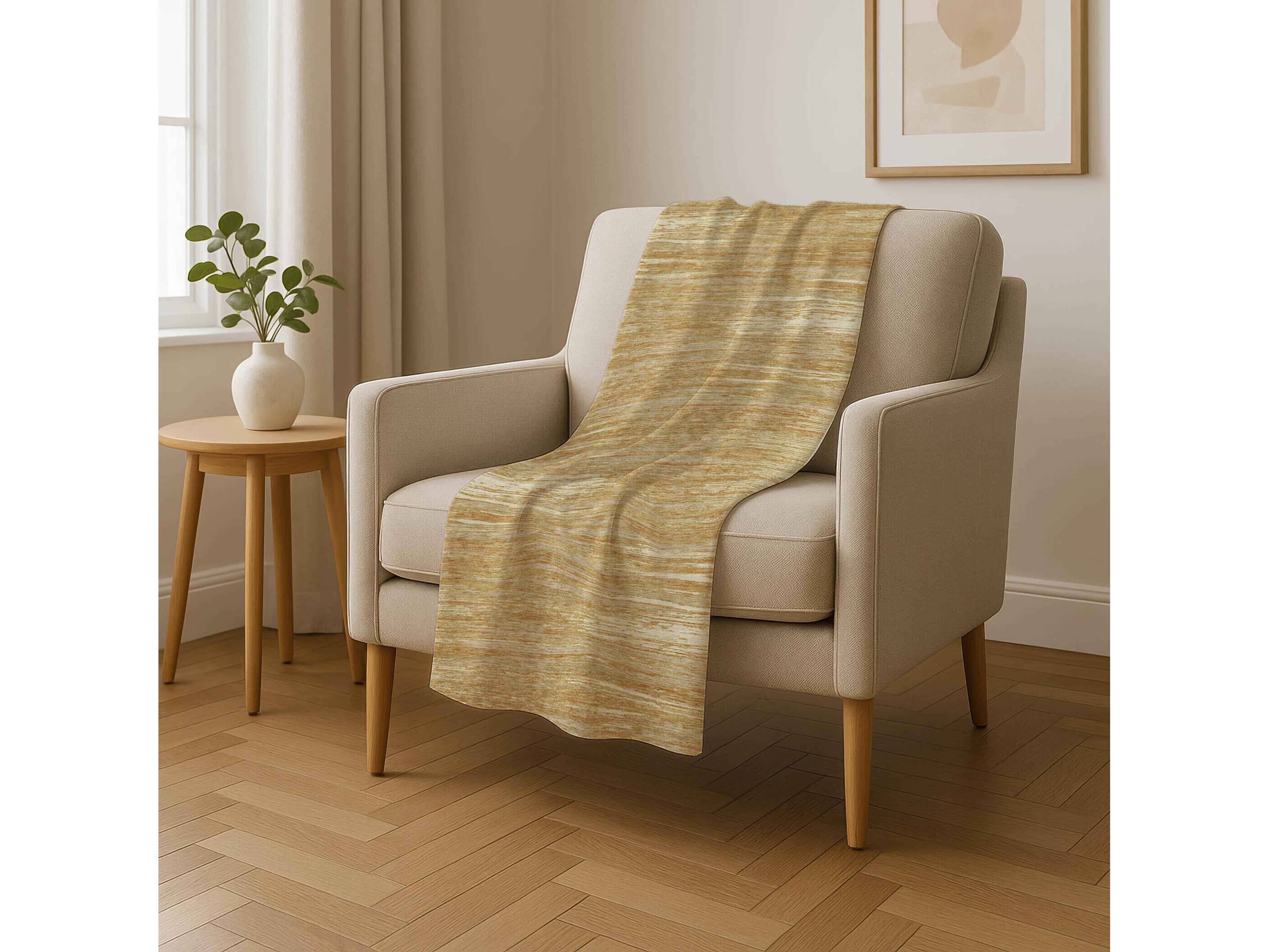Dalyn Sherpa Gold Polyester Throw