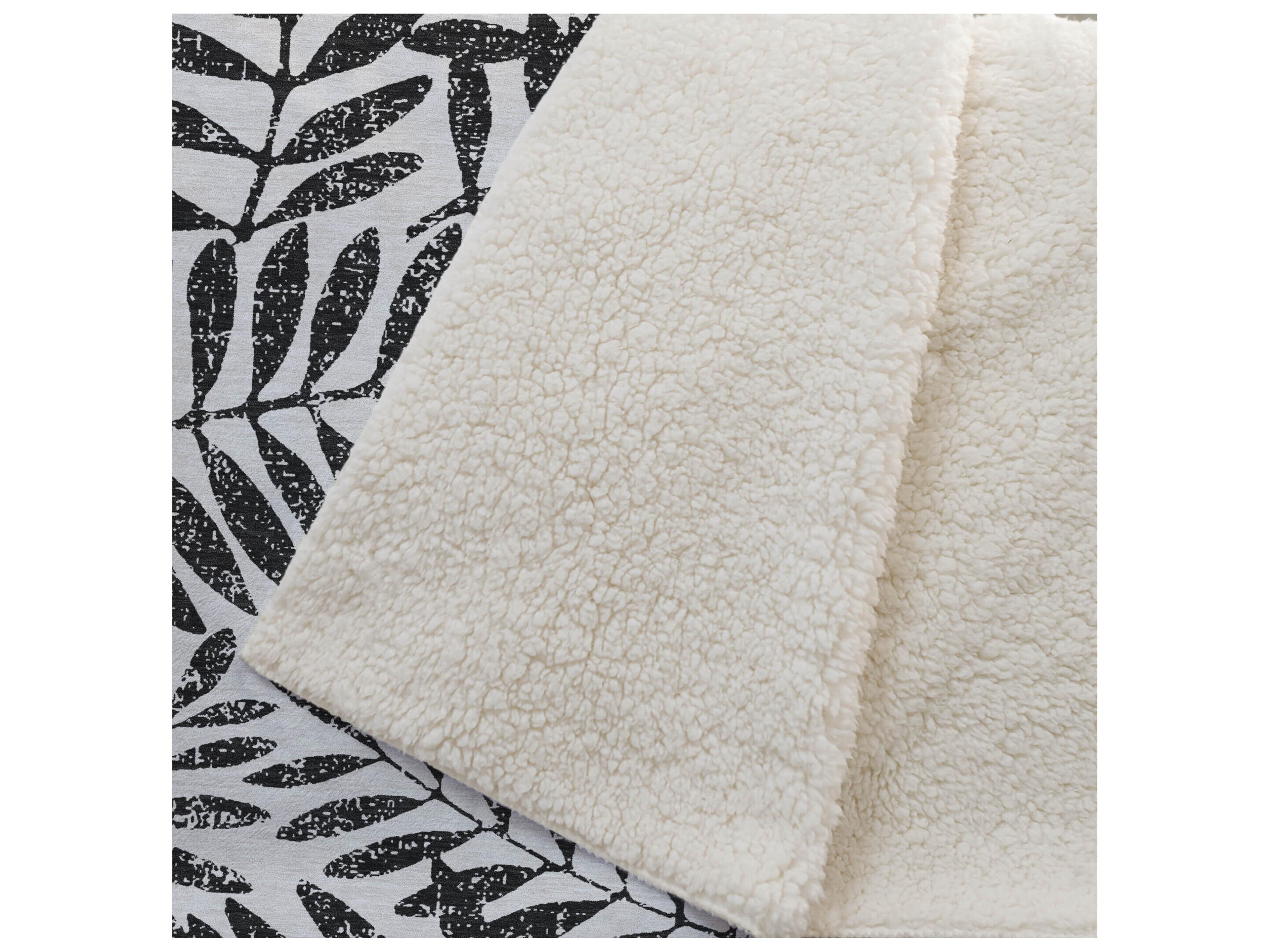 Dalyn Sherpa Black Polyester Throw