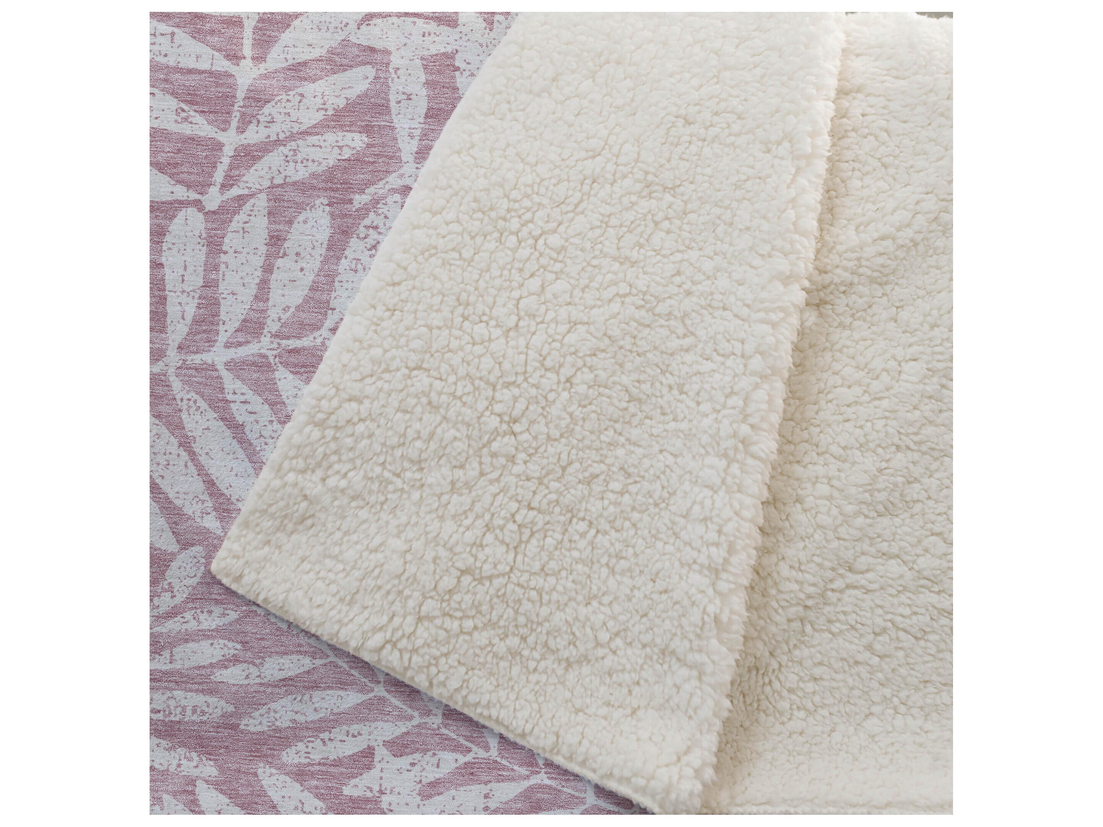 Dalyn Sherpa Pink Polyester Throw
