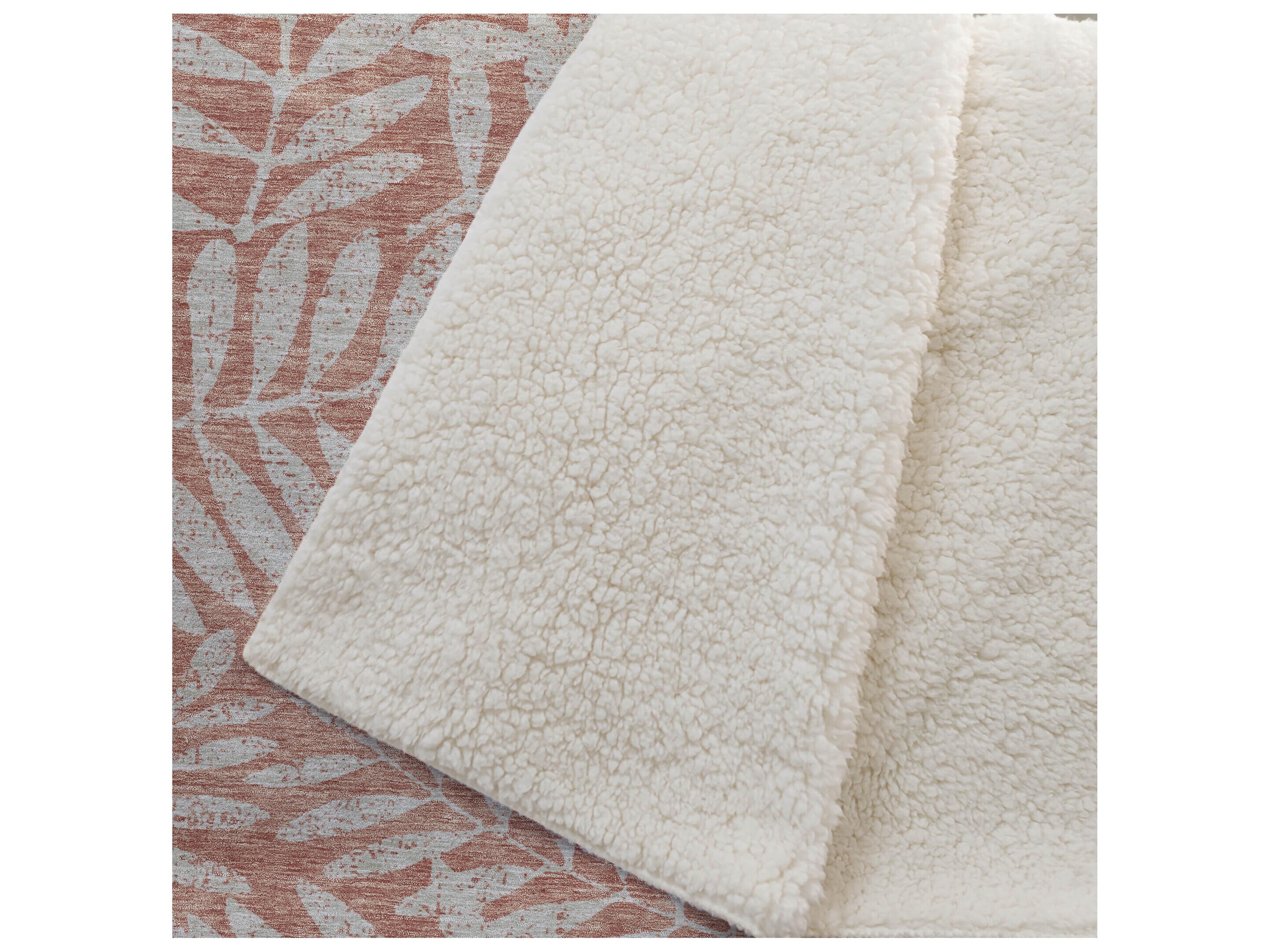 Dalyn Sherpa Orange Polyester Throw