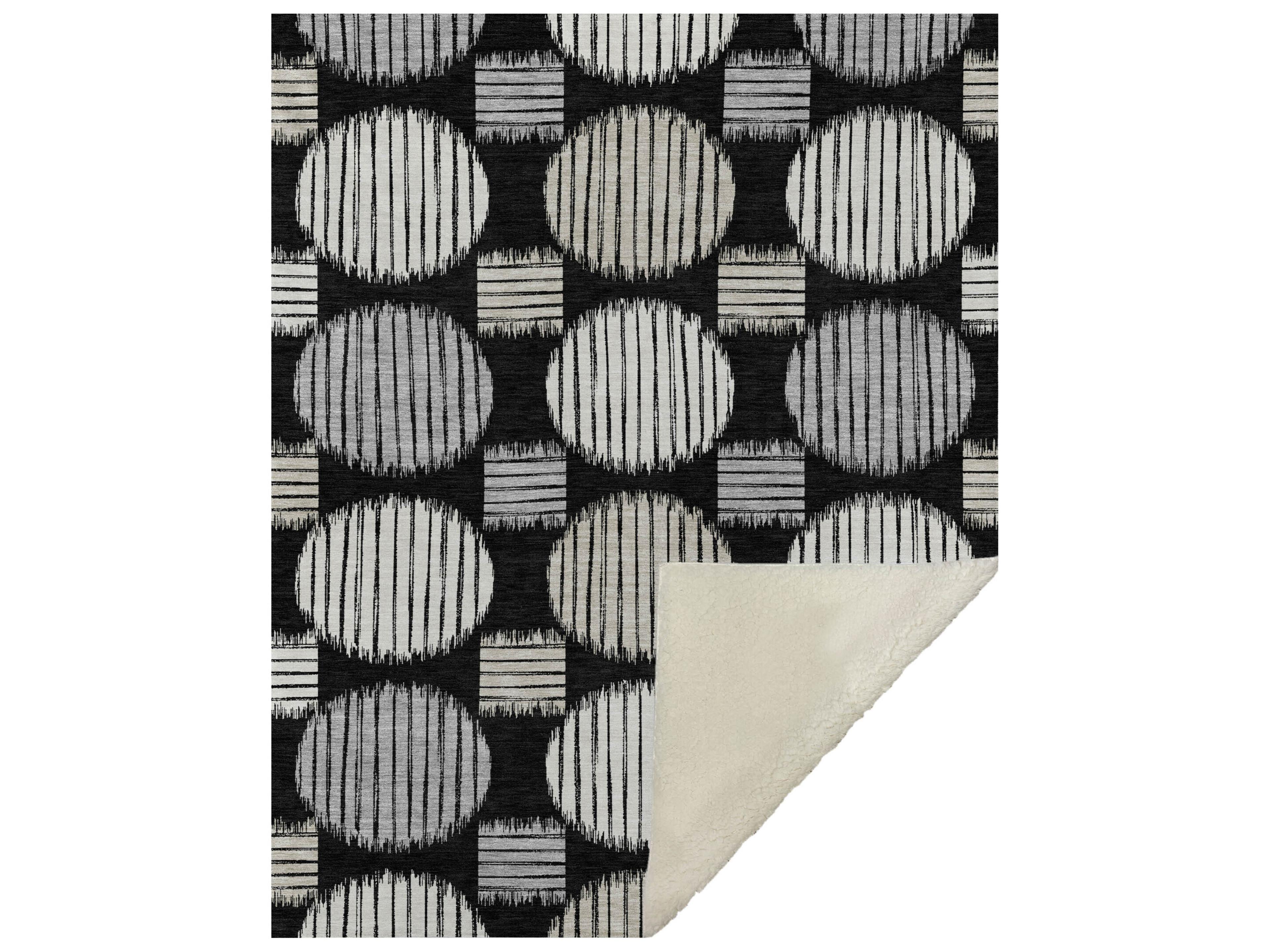 Sherpa Black Polyester Throw