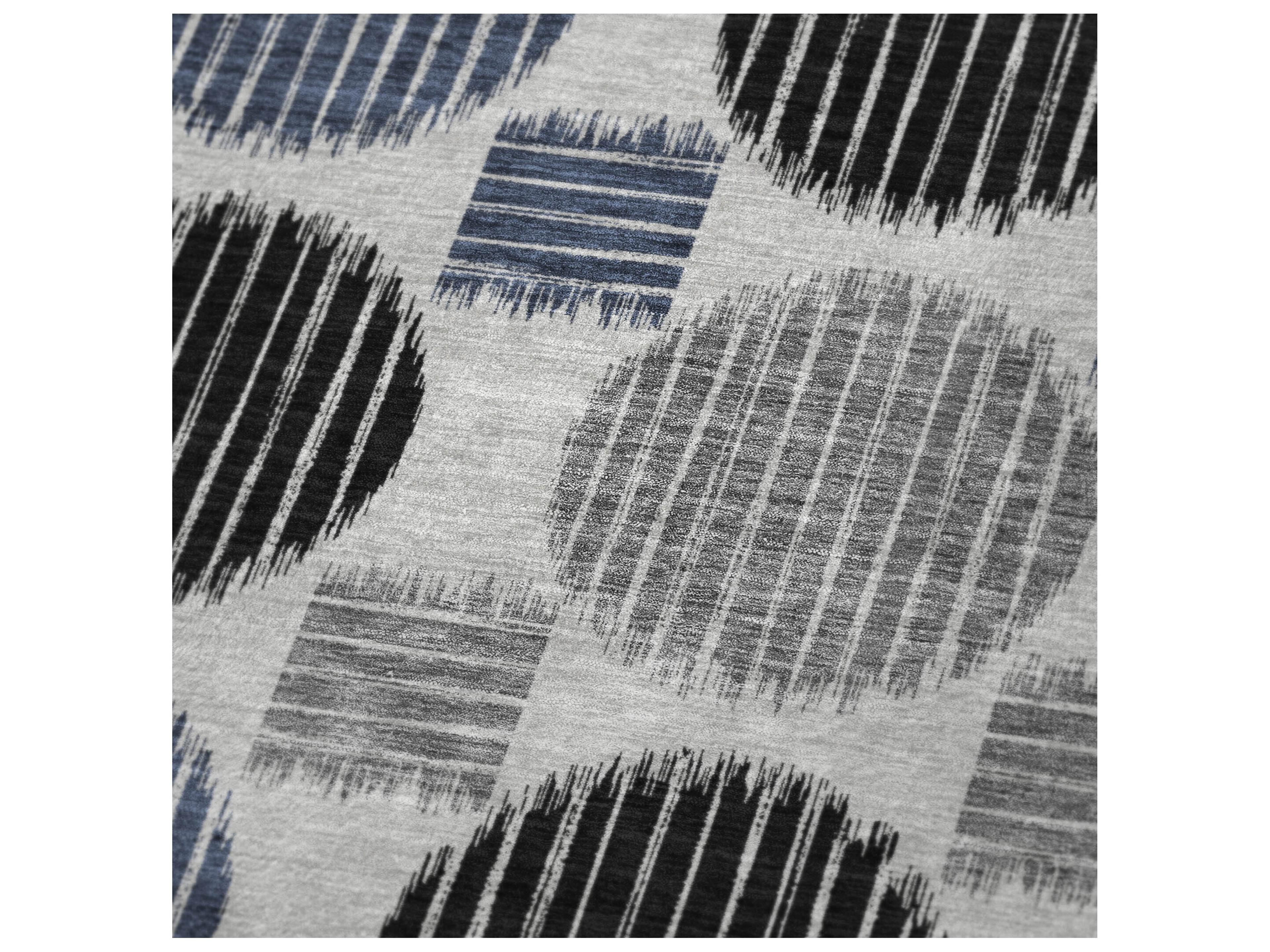 Dalyn Sherpa Gray Polyester Throw