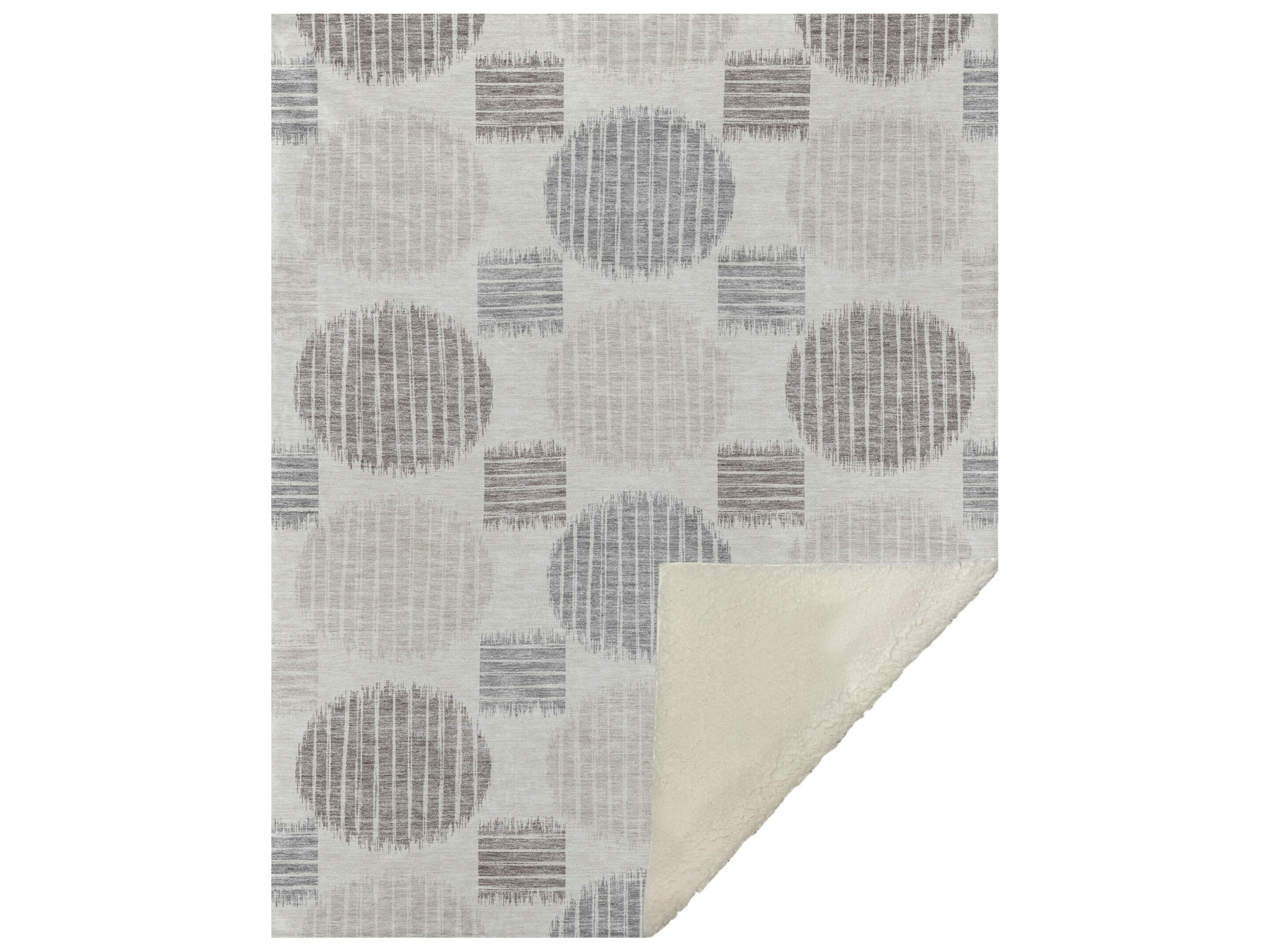 Dalyn Sherpa Ivory Polyester Throw