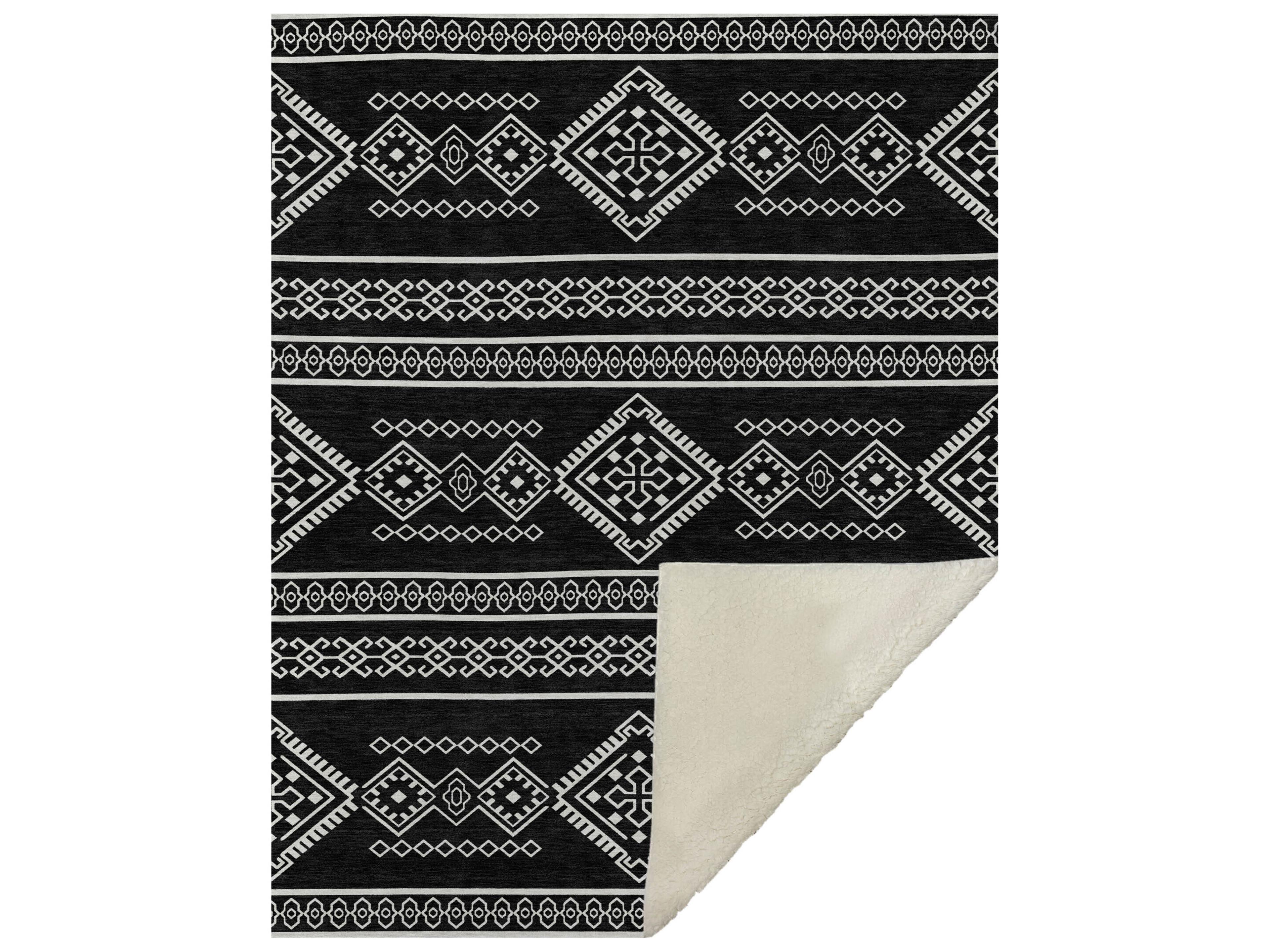 Sherpa Black Polyester Throw